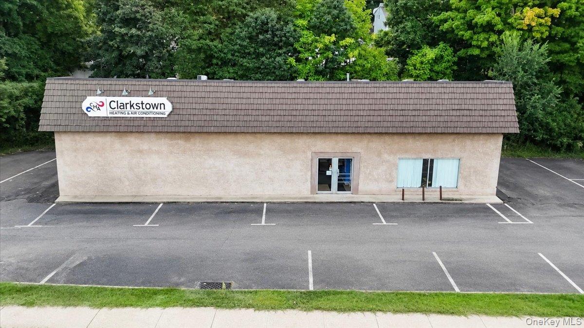 95 S Pearl Street – For Sale