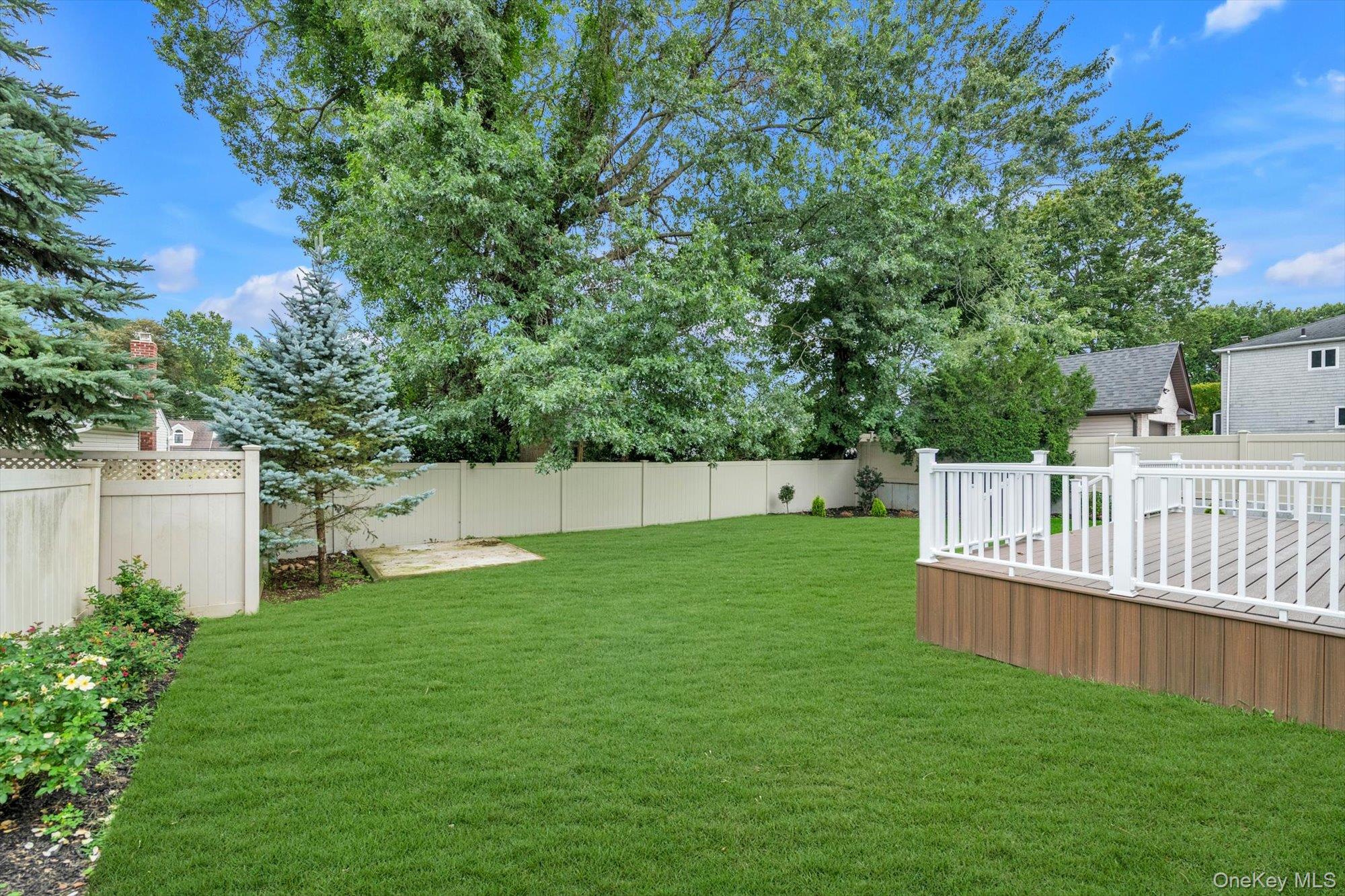109 Nassau Drive – For Sale photo 23
