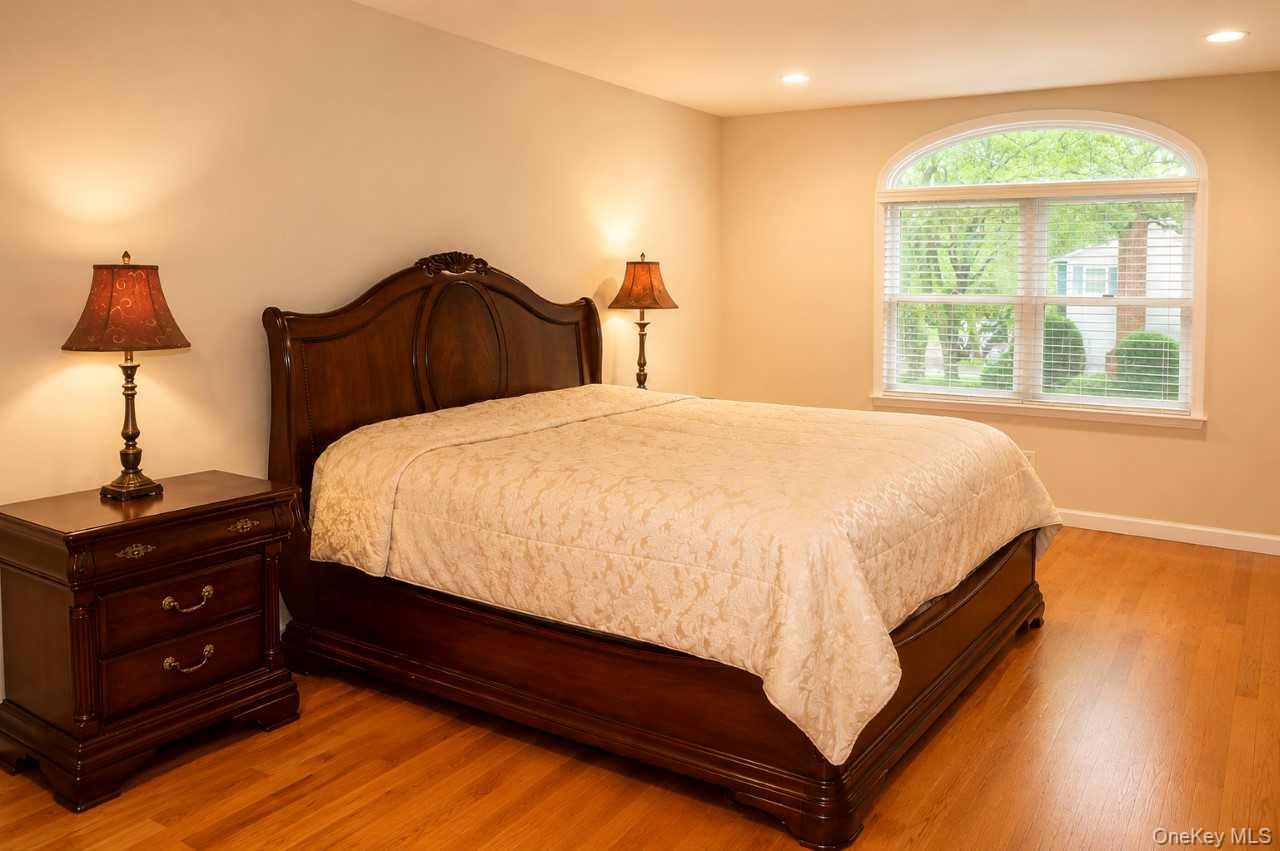 9 Gaston Street – For Sale photo 9