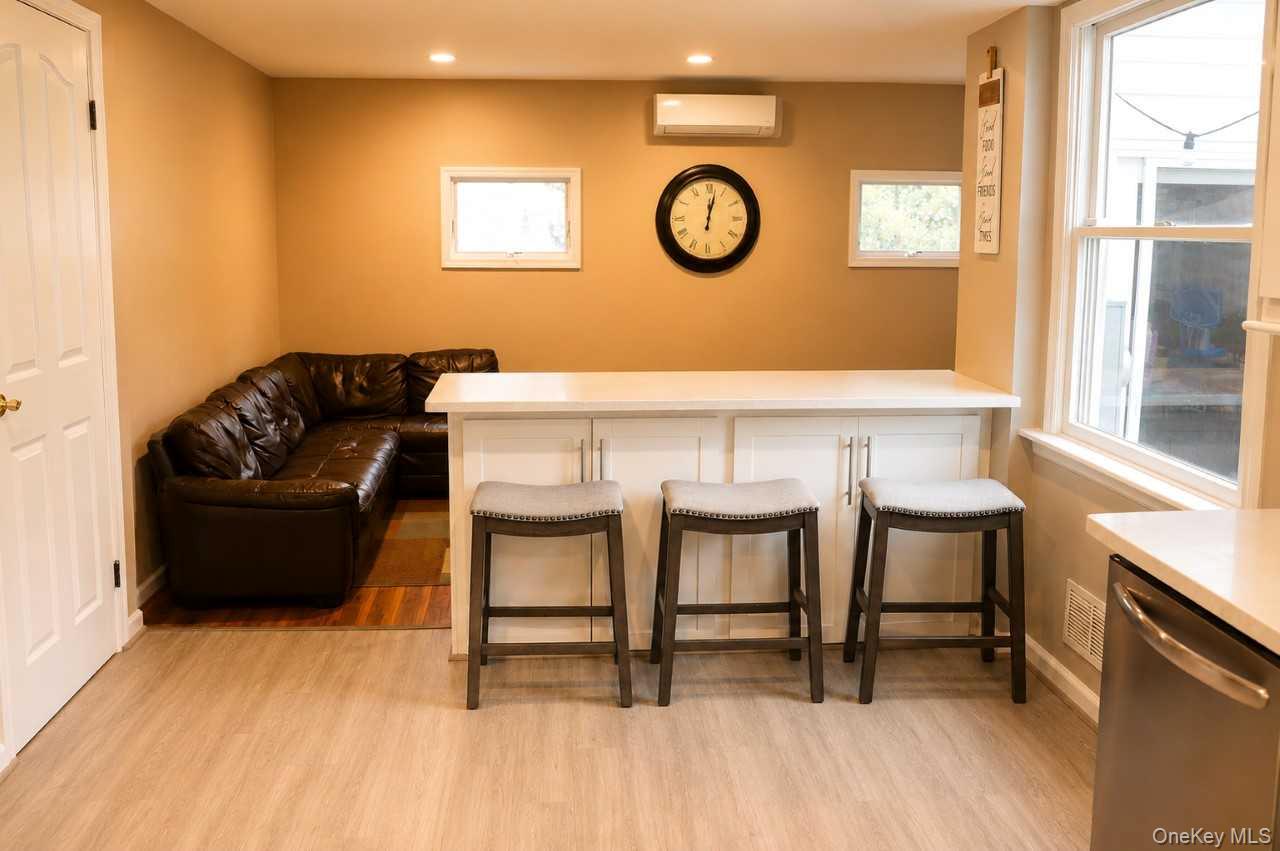 9 Gaston Street – For Sale photo 8