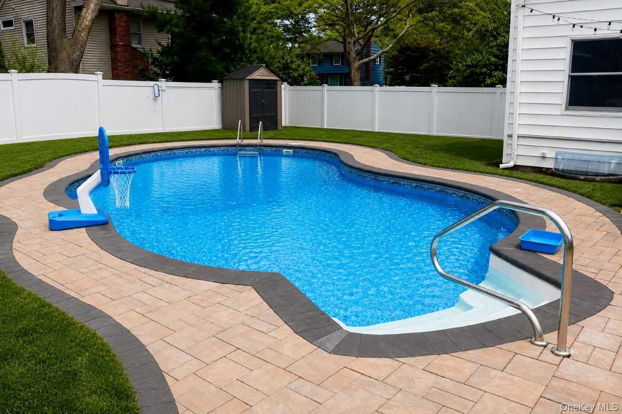 9 Gaston Street – For Sale photo 20