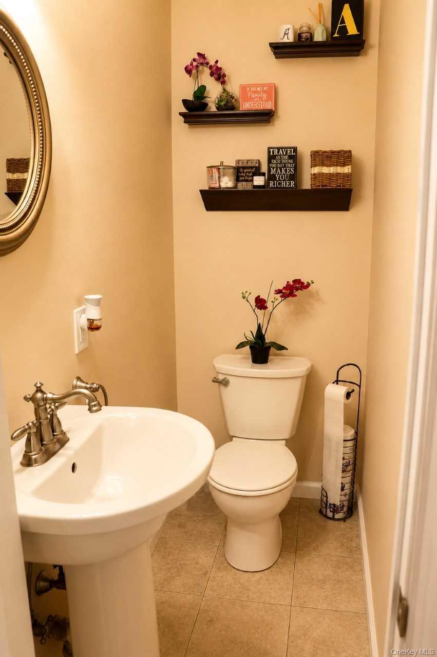 9 Gaston Street – For Sale photo 14