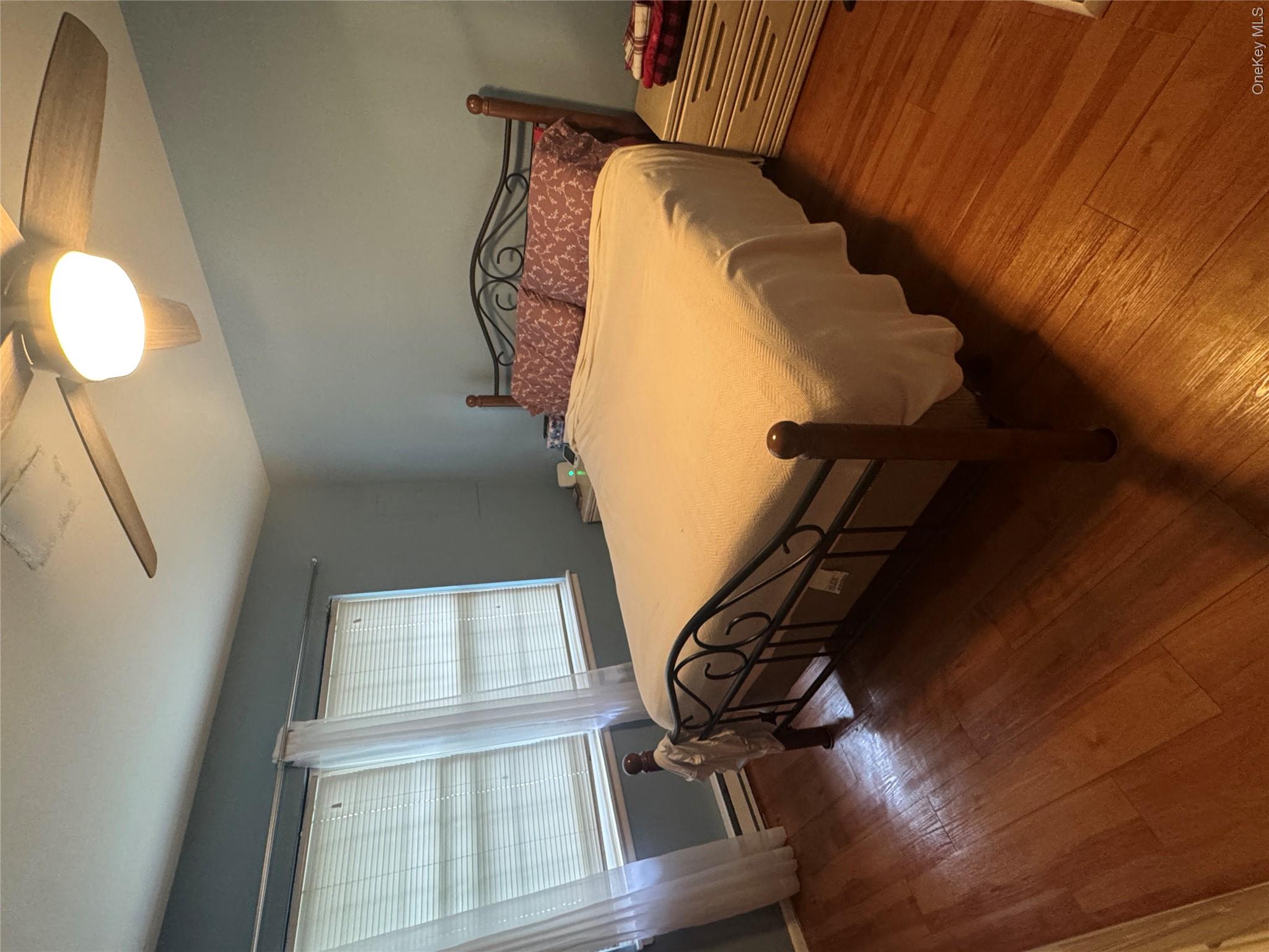 134 Eastbourne Court, Unit A photo 8