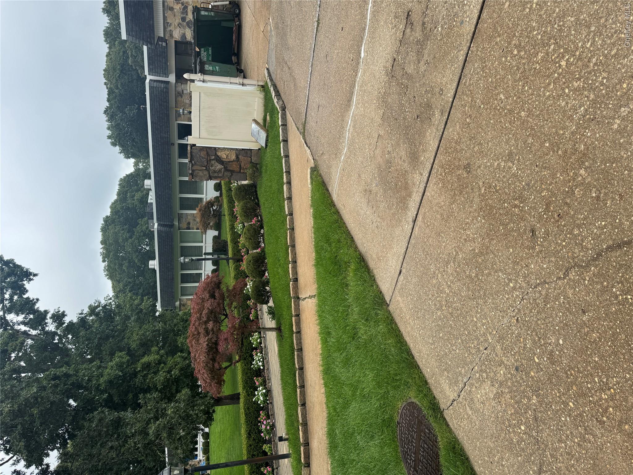 134 Eastbourne Court, Unit A photo 13