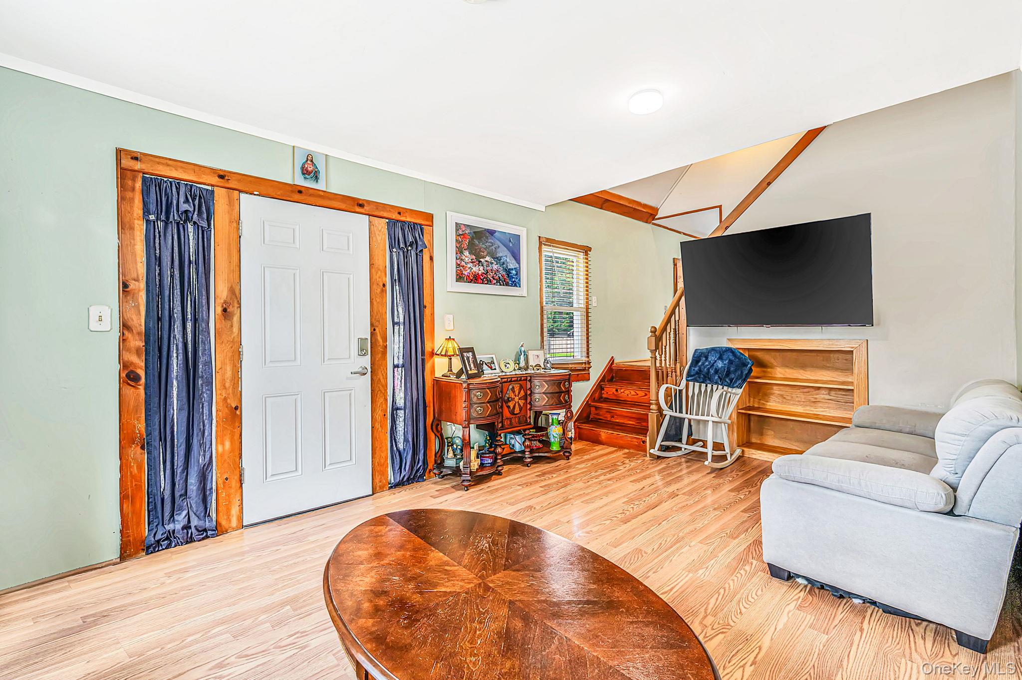 14 Richard Avenue – For Sale photo 10
