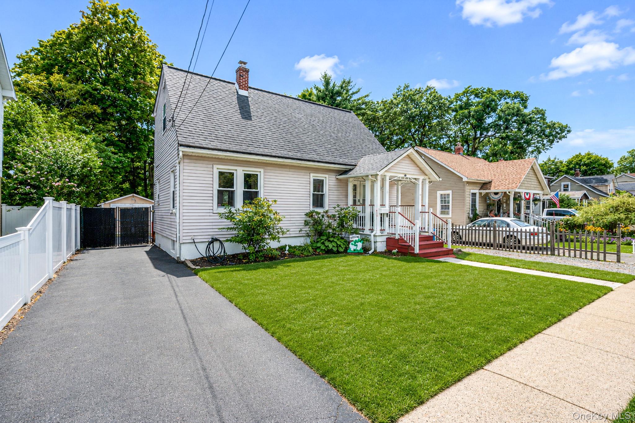 14 Richard Avenue – For Sale photo 3