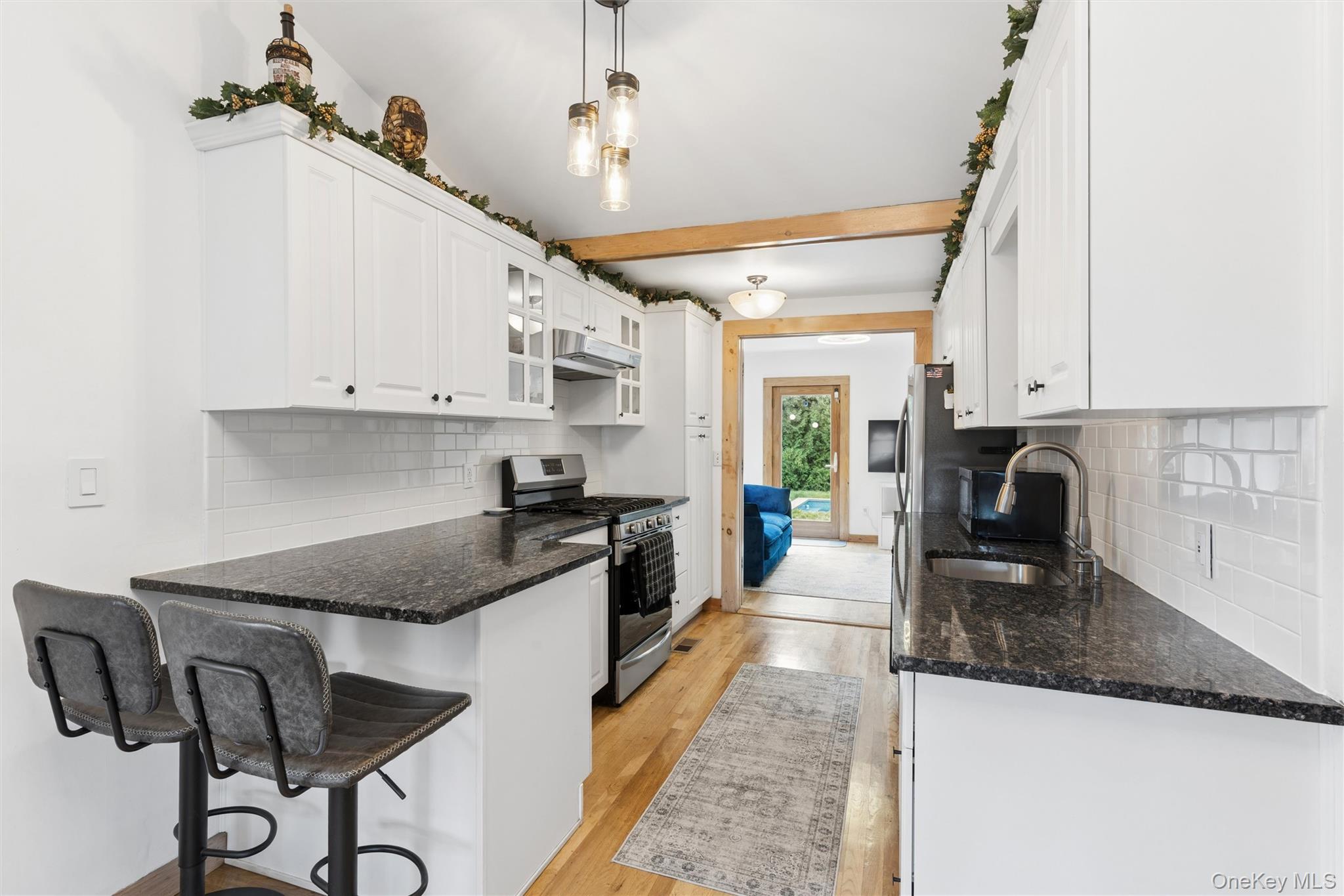 34 W End Avenue – For Sale photo 18