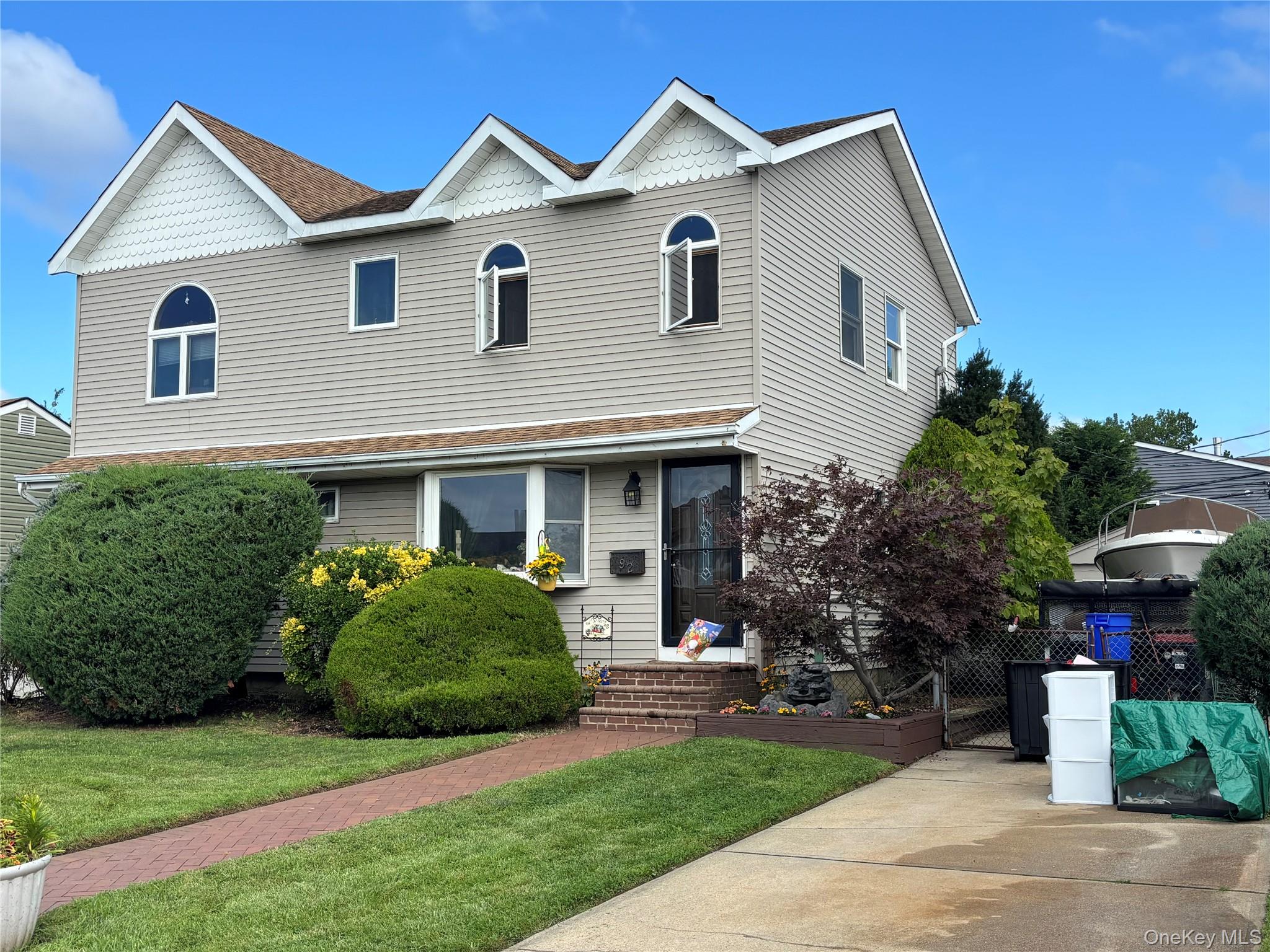 92 Van Buren Street – For Sale photo 2