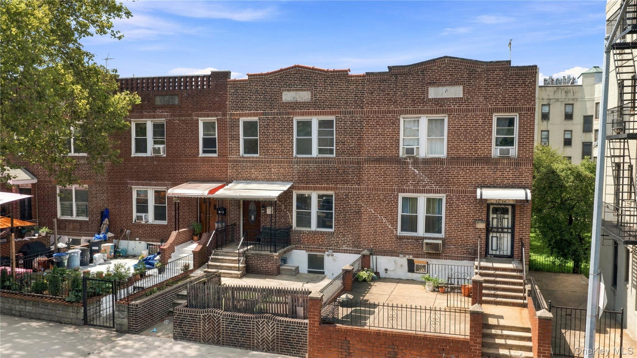 5118 48th Street – For Sale