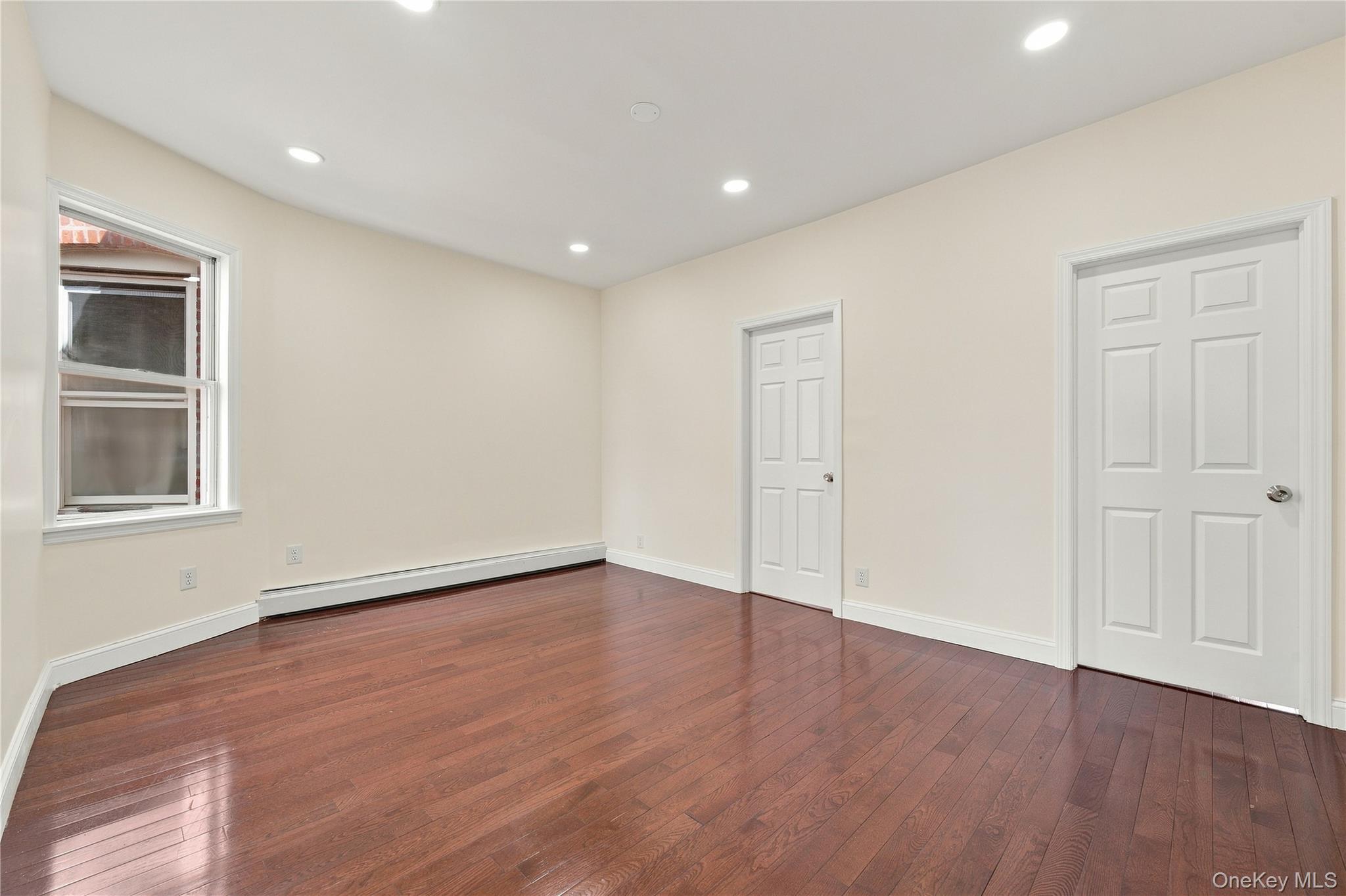 5118 48th Street – For Sale photo 12
