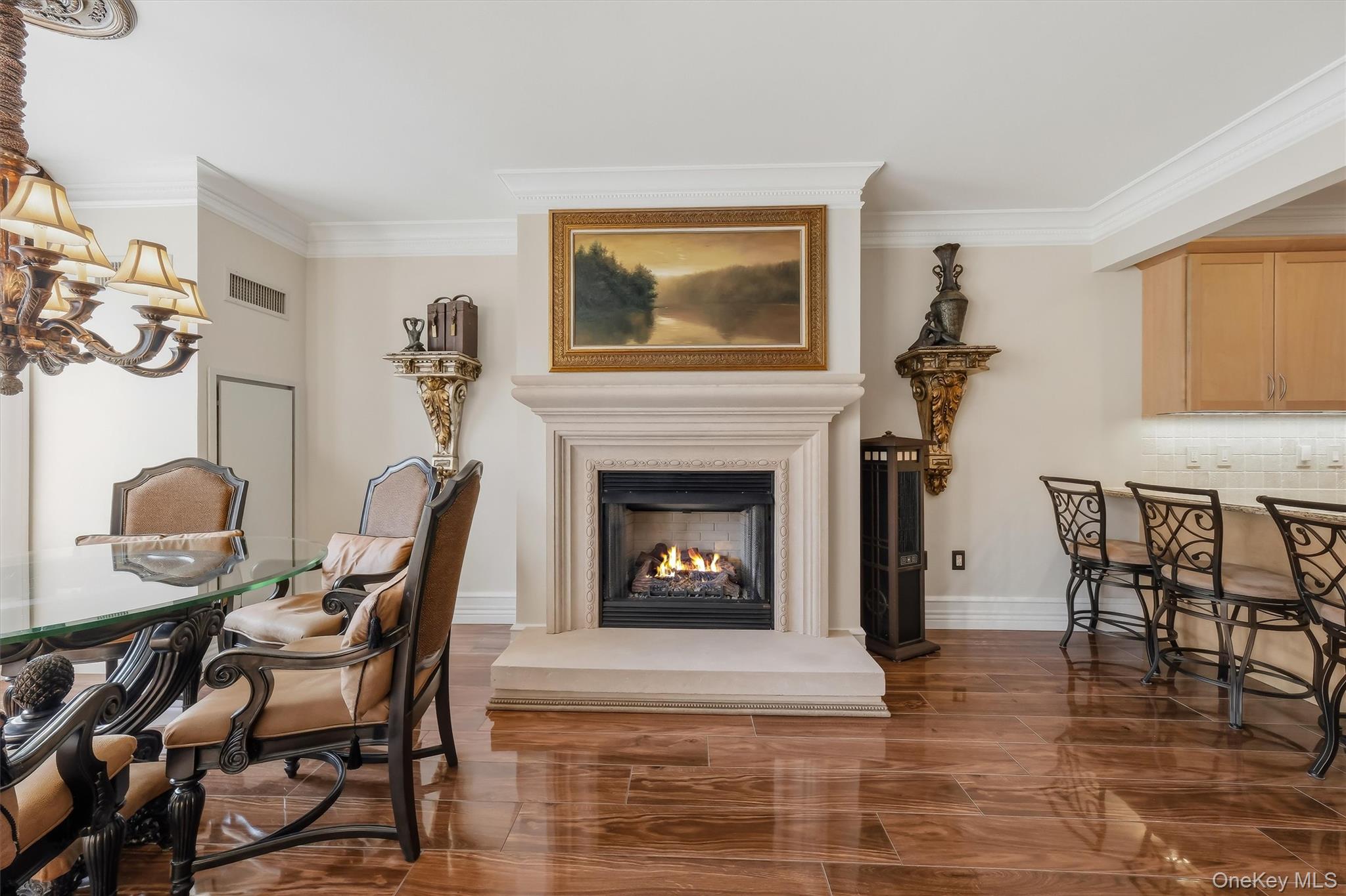 323 Trump Park – For Sale photo 4