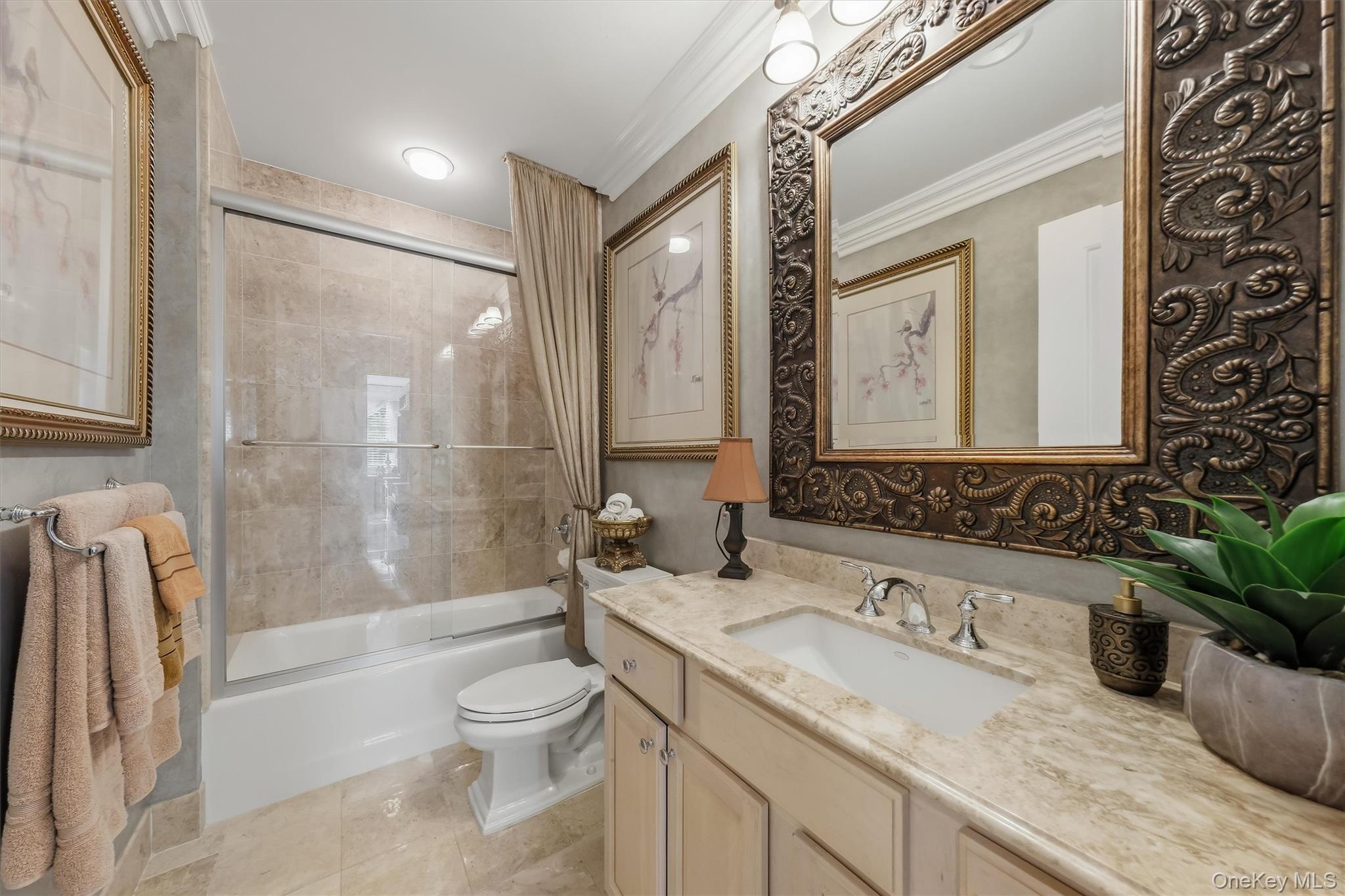323 Trump Park – For Sale photo 16
