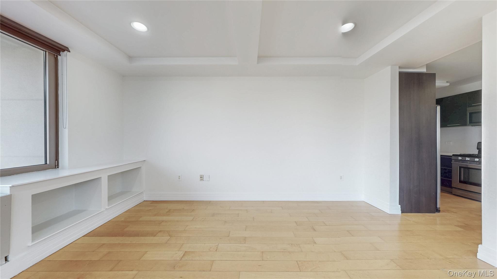 64-05 Yellowstone Boulevard, Unit 409S photo 21