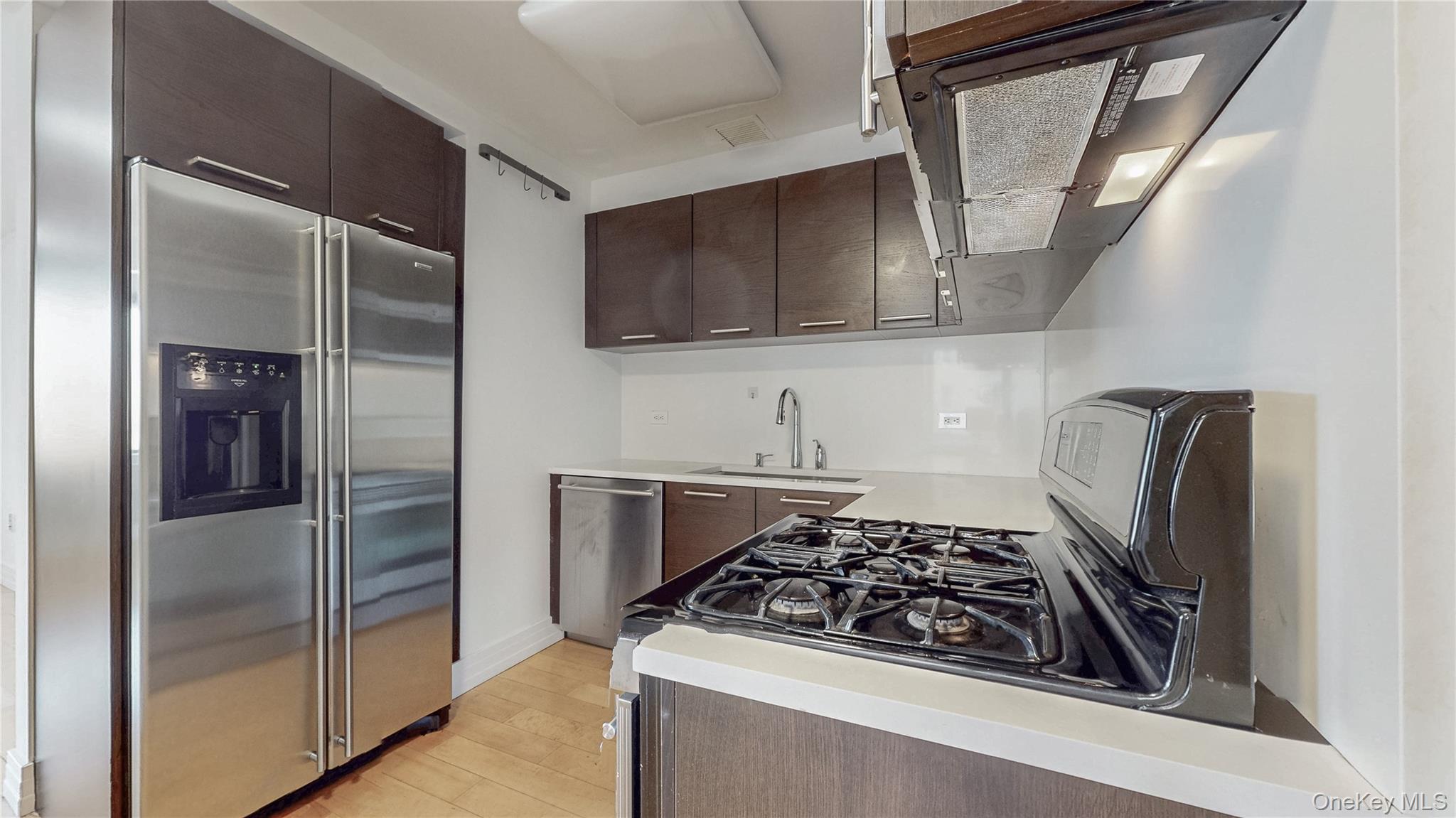 64-05 Yellowstone Boulevard, Unit 409S photo 9