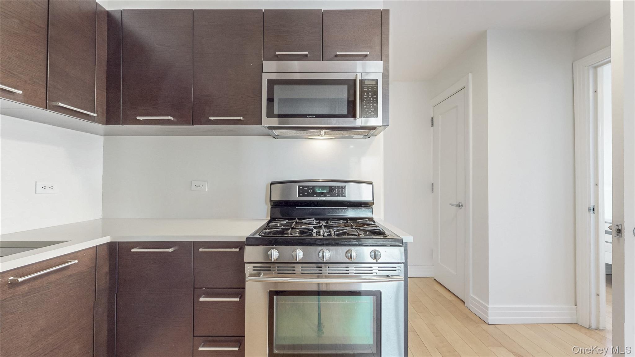 64-05 Yellowstone Boulevard, Unit 409S photo 8