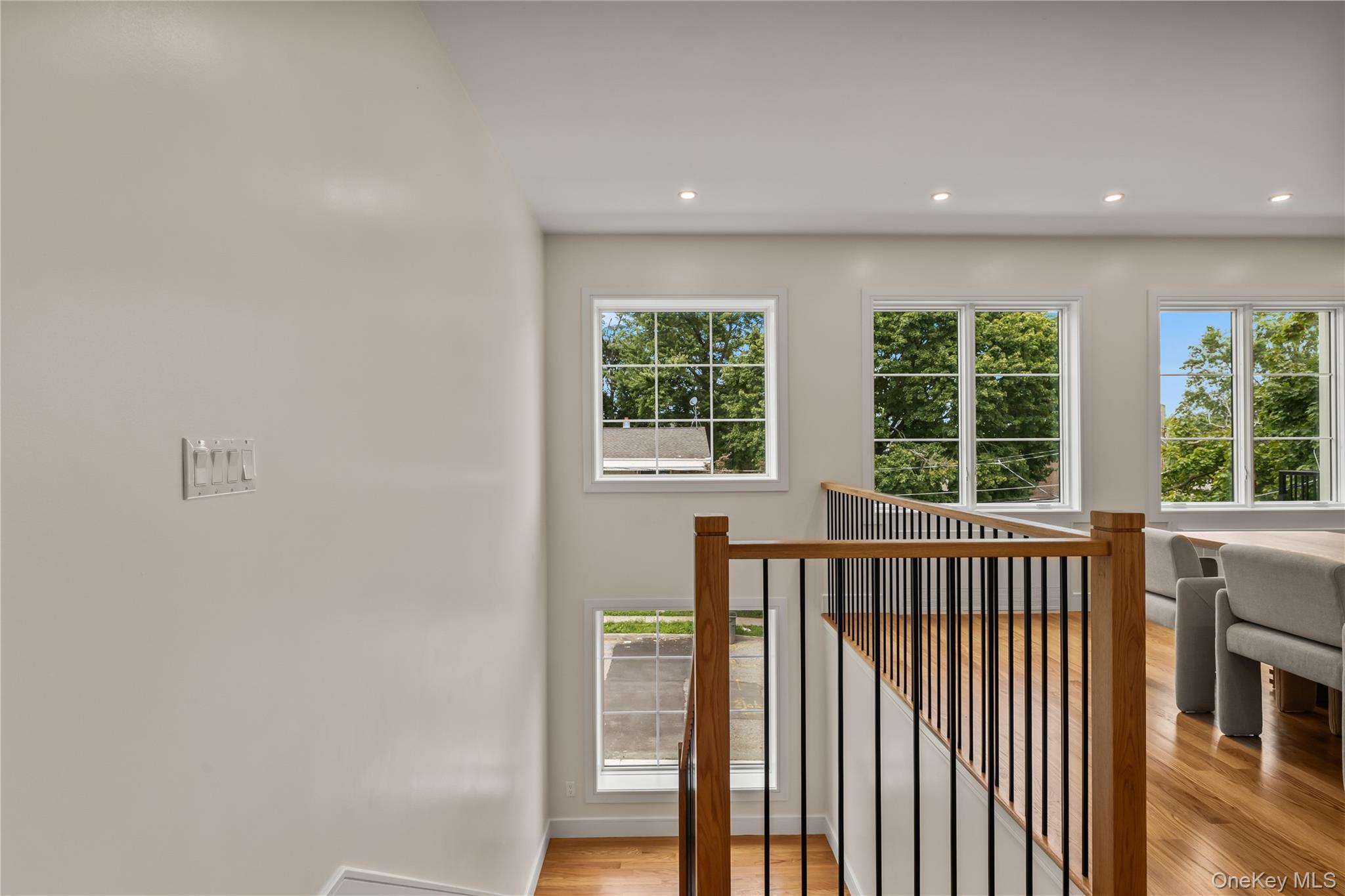 30 E Castle Avenue, Unit #101 photo 8