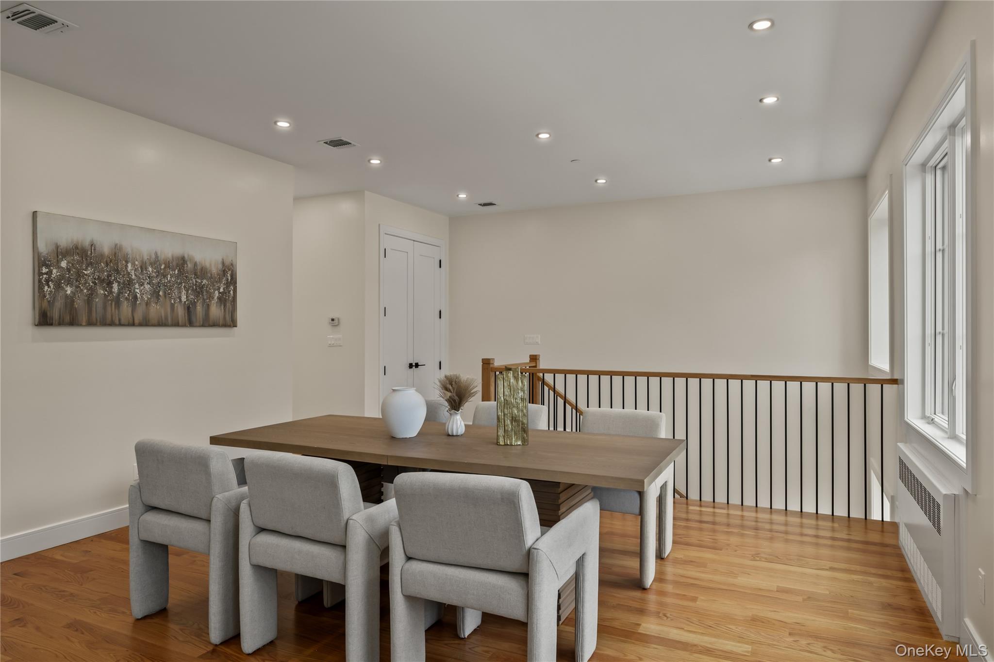 30 E Castle Avenue, Unit #101 photo 13