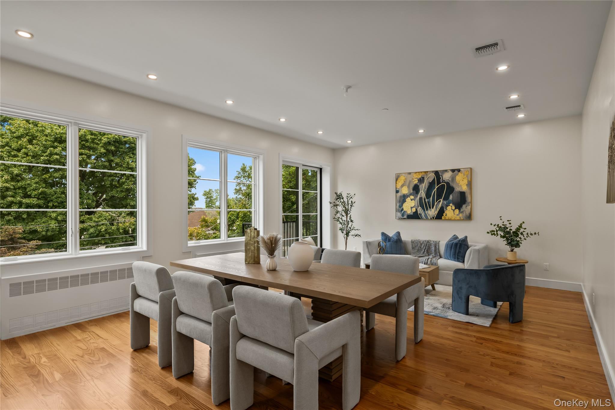 30 E Castle Avenue, Unit #101 photo 9