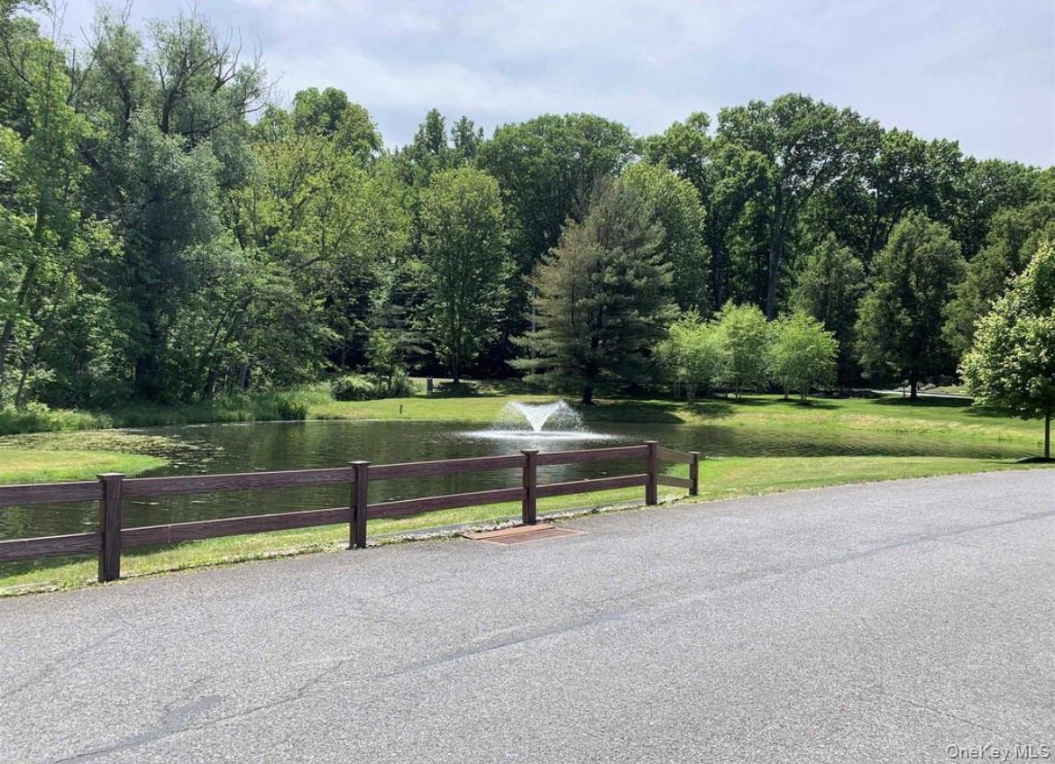 50 Pond Drive E – For Sale photo 22