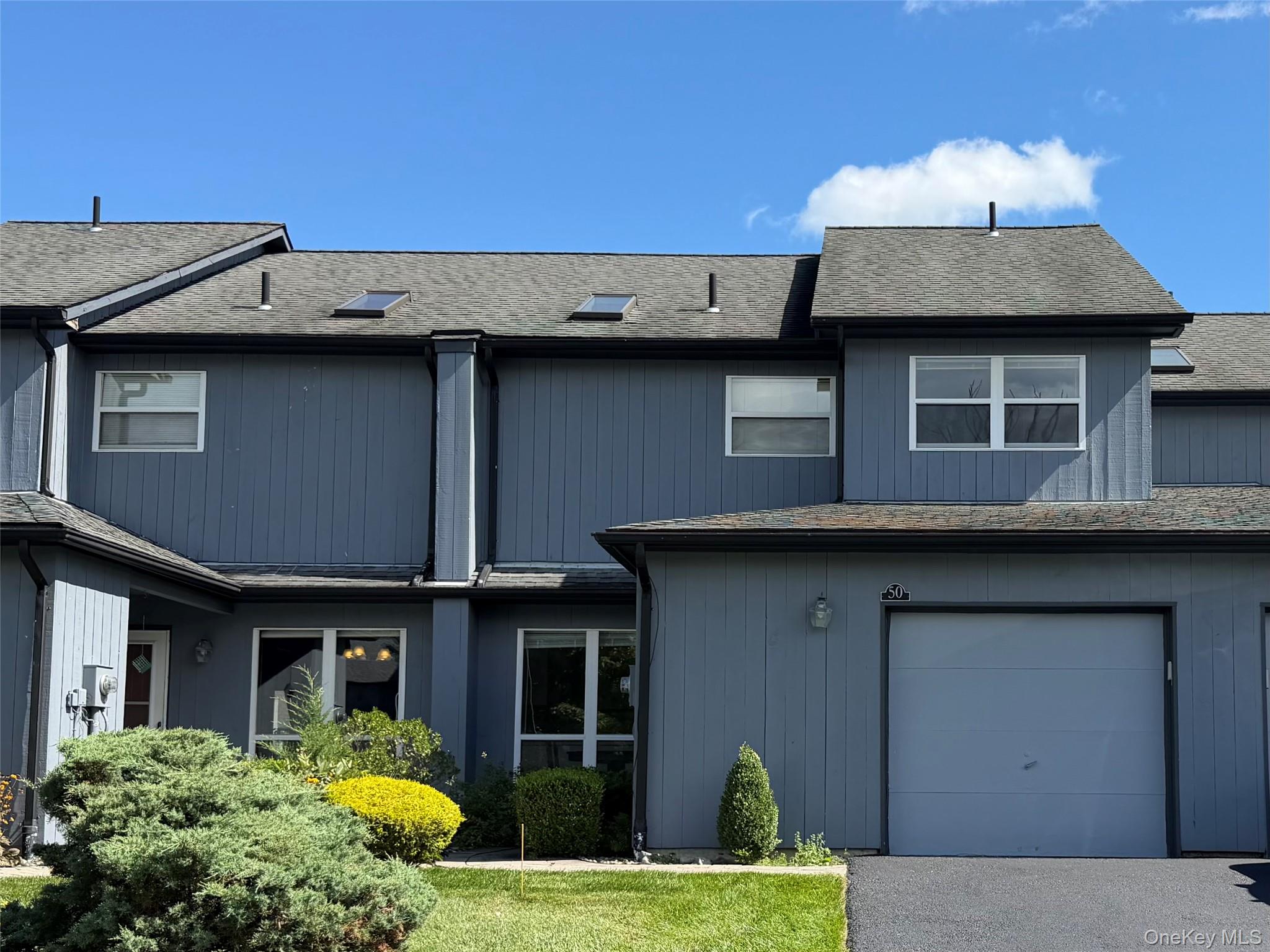 50 Pond Drive E – For Sale photo 2