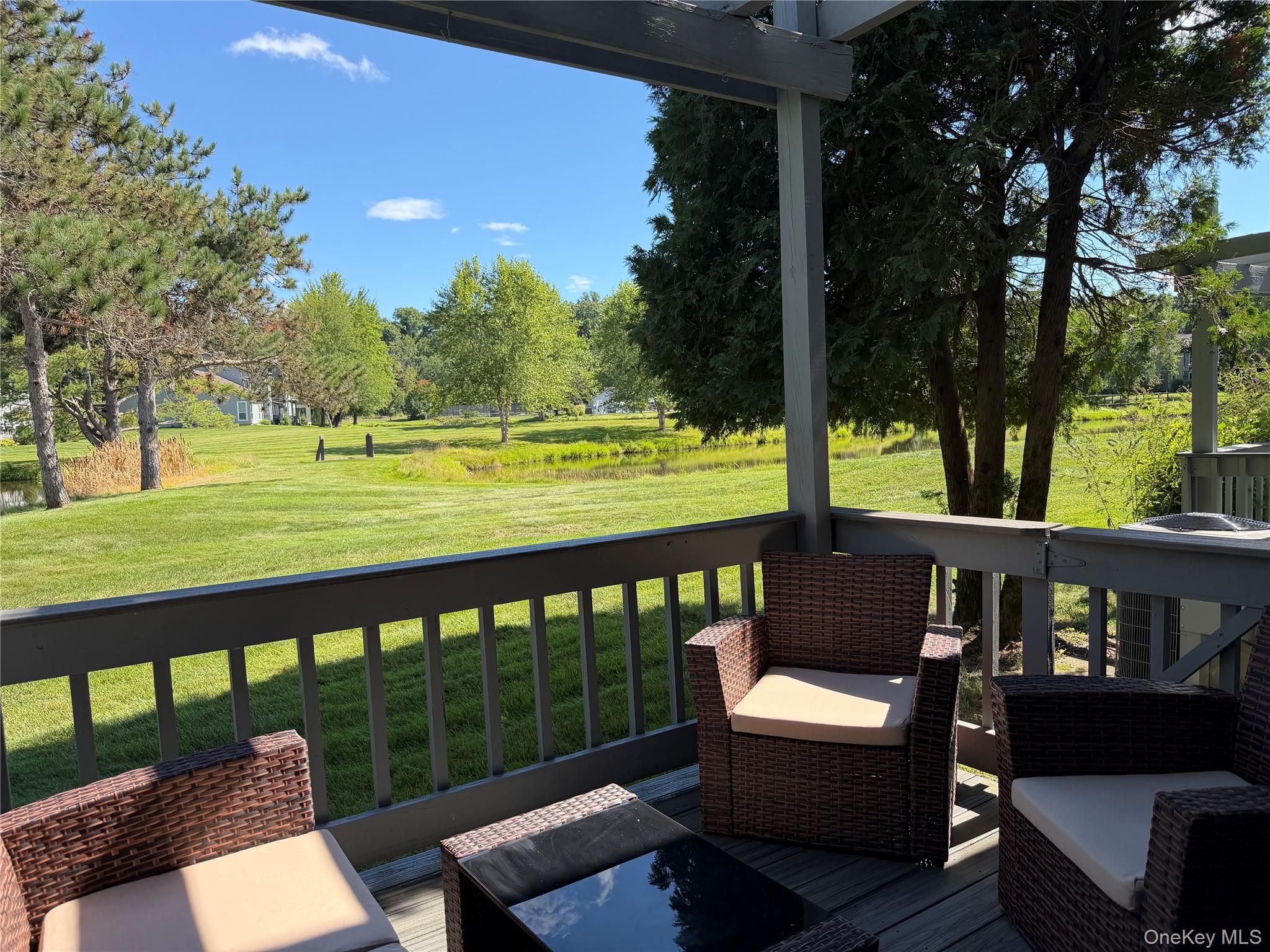 50 Pond Drive E – For Sale photo 10