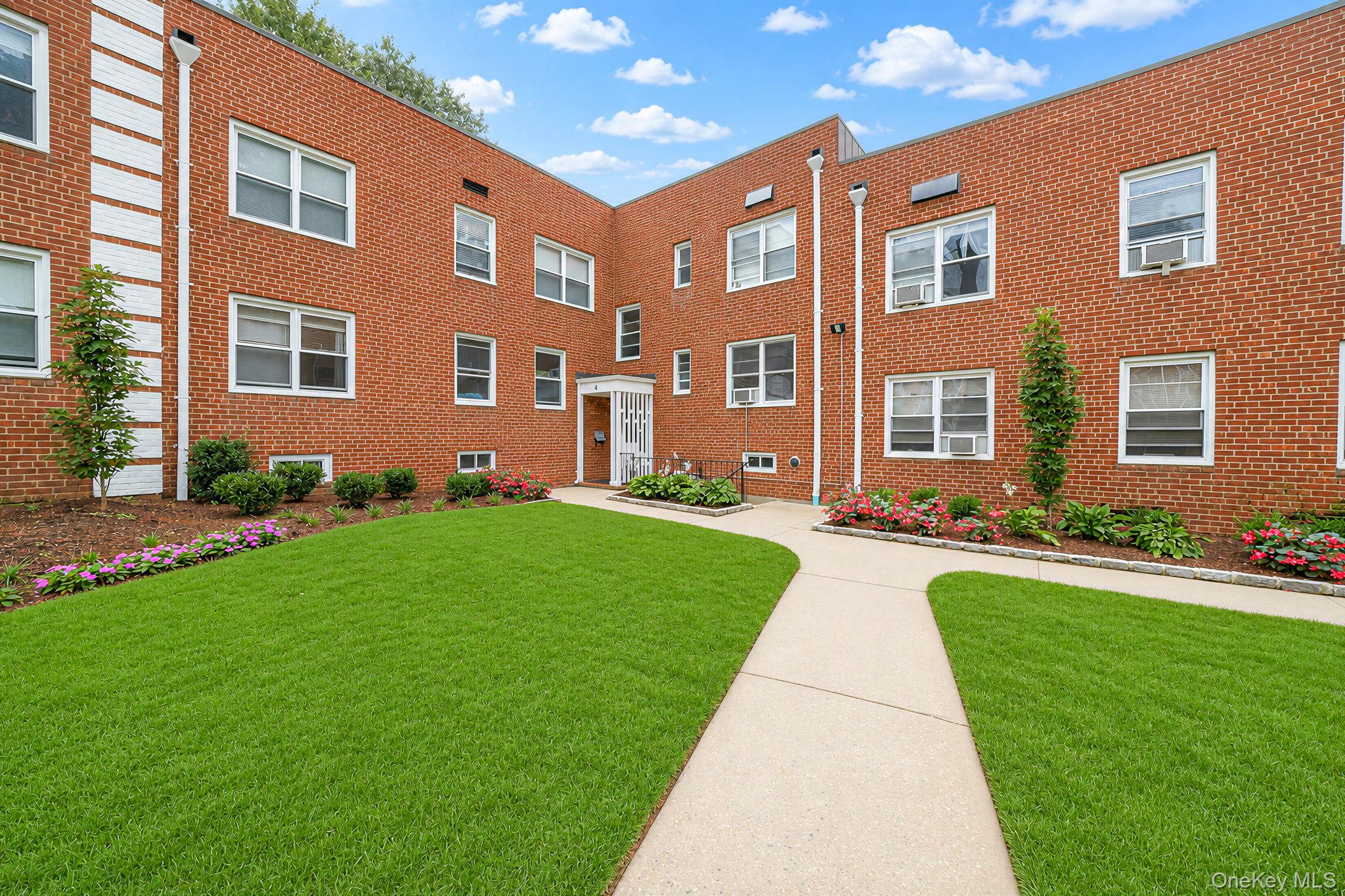 4 Edwards St, Unit 1E photo 3