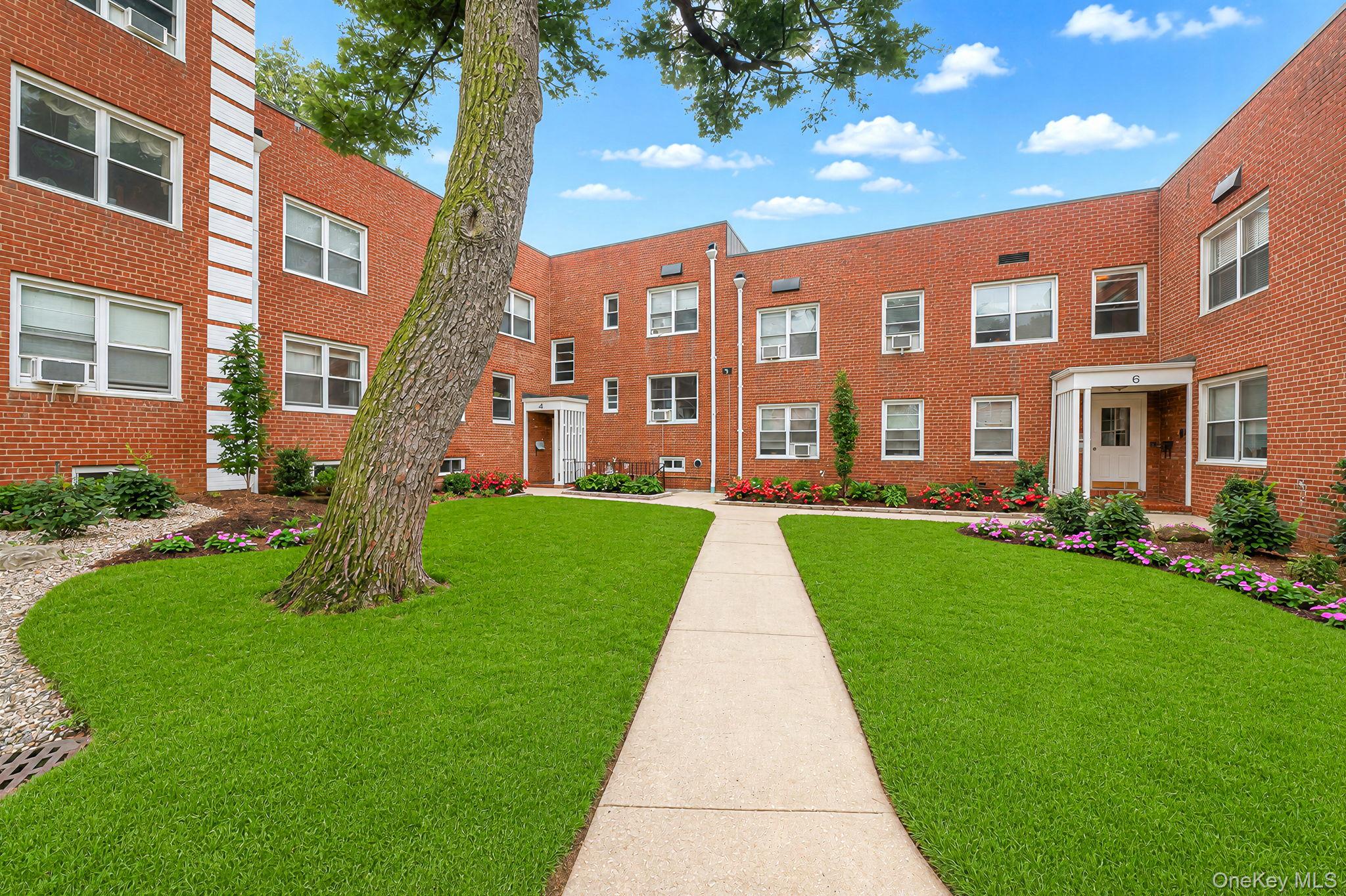 4 Edwards St, Unit 1E photo 4