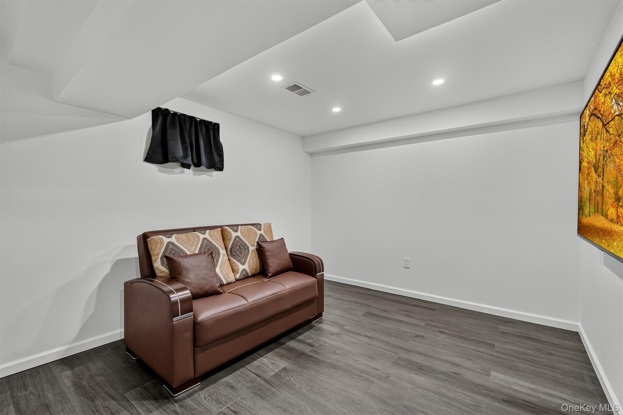 7 Gillian Court – For Sale photo 39