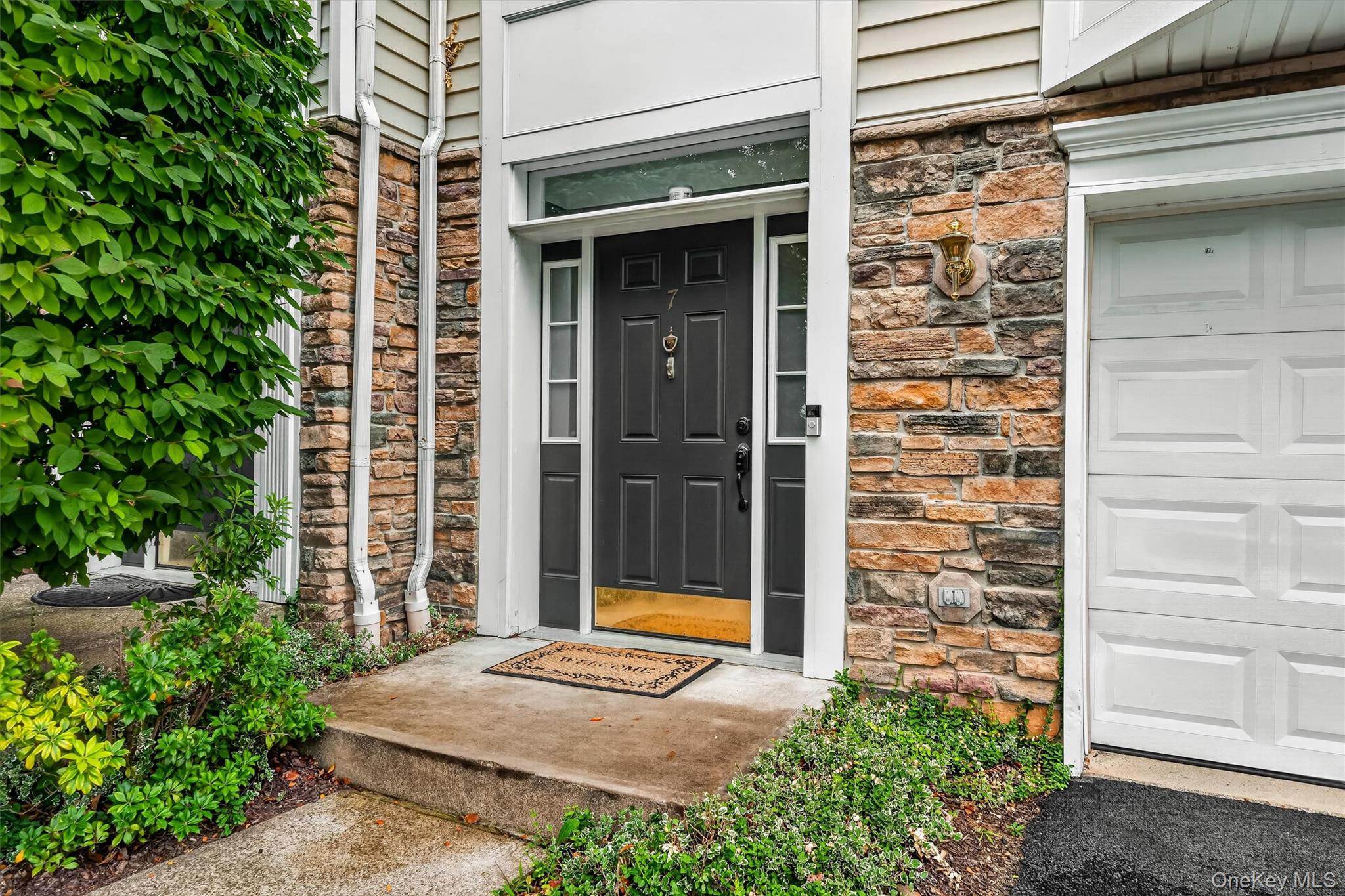 7 Gillian Court – For Sale photo 5
