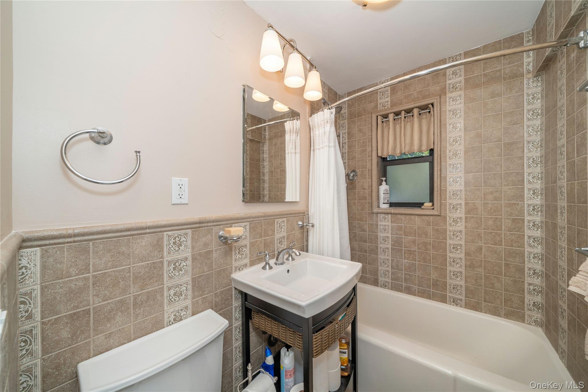 485 E Lincoln Avenue, Unit 207 photo 11