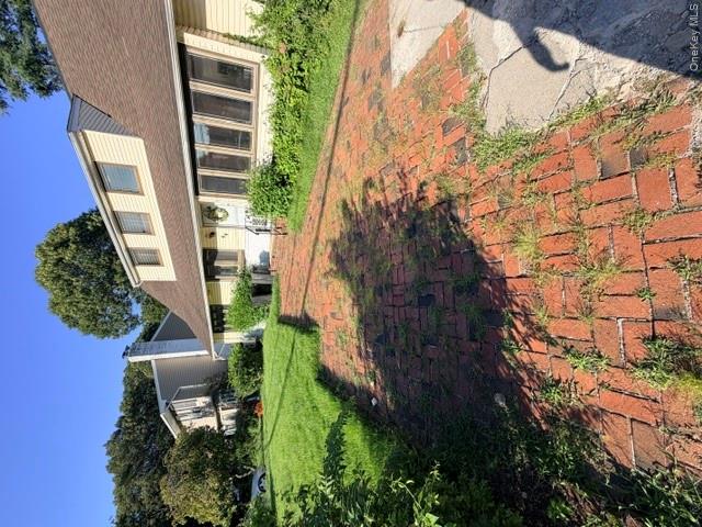 64 Lynwood Drive – For Rent