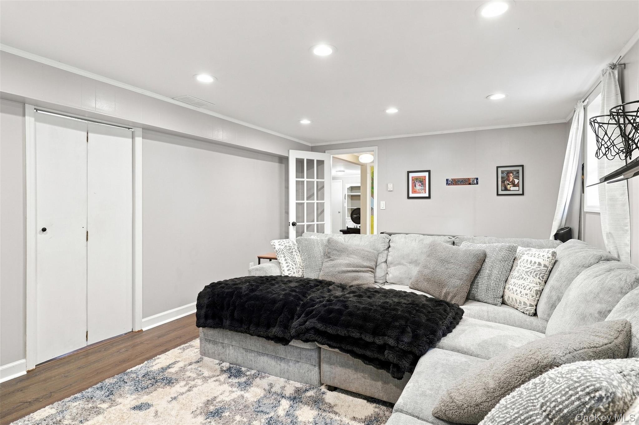 21 Smith Street – For Sale photo 26