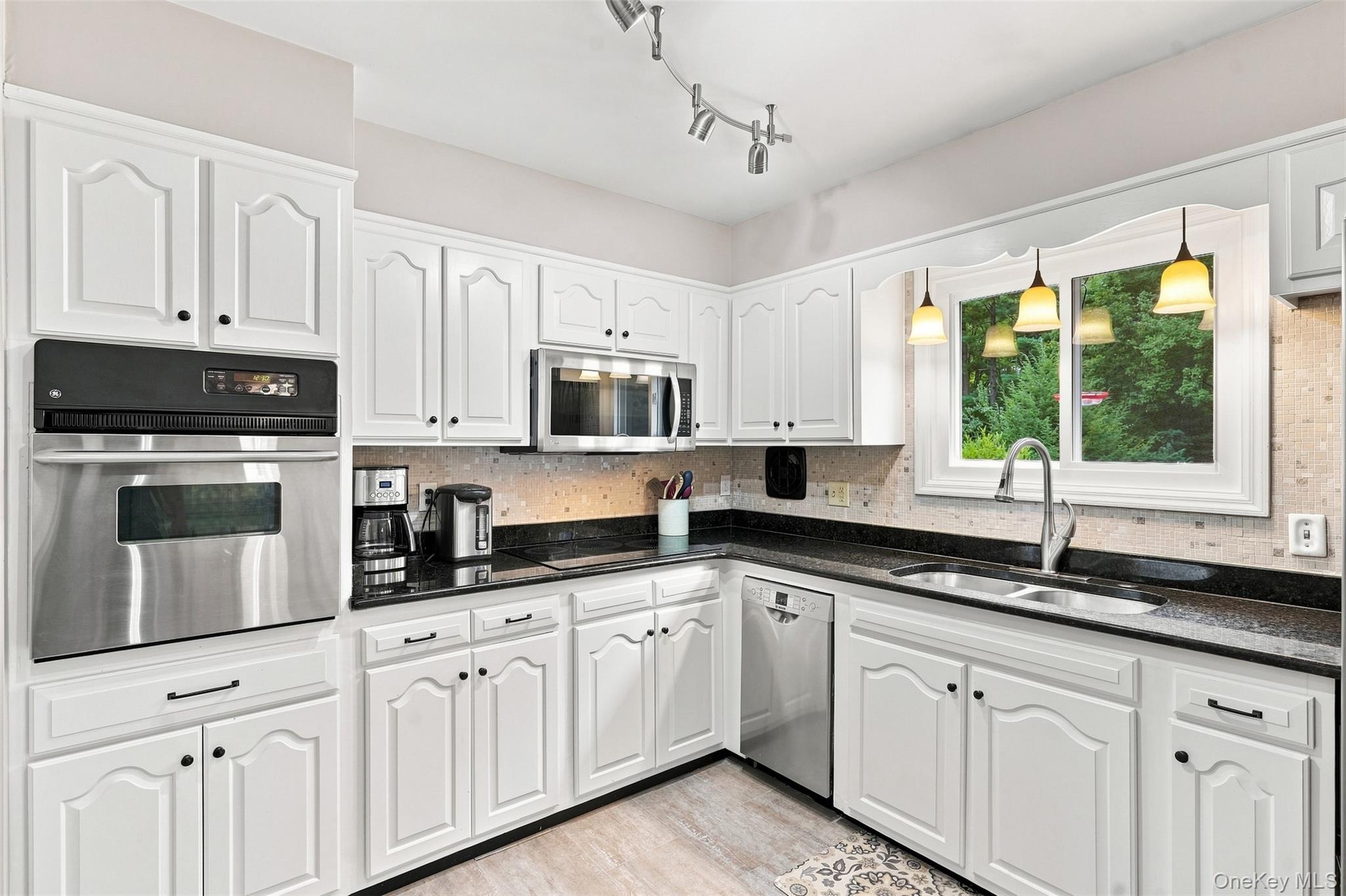 21 Smith Street – For Sale photo 6