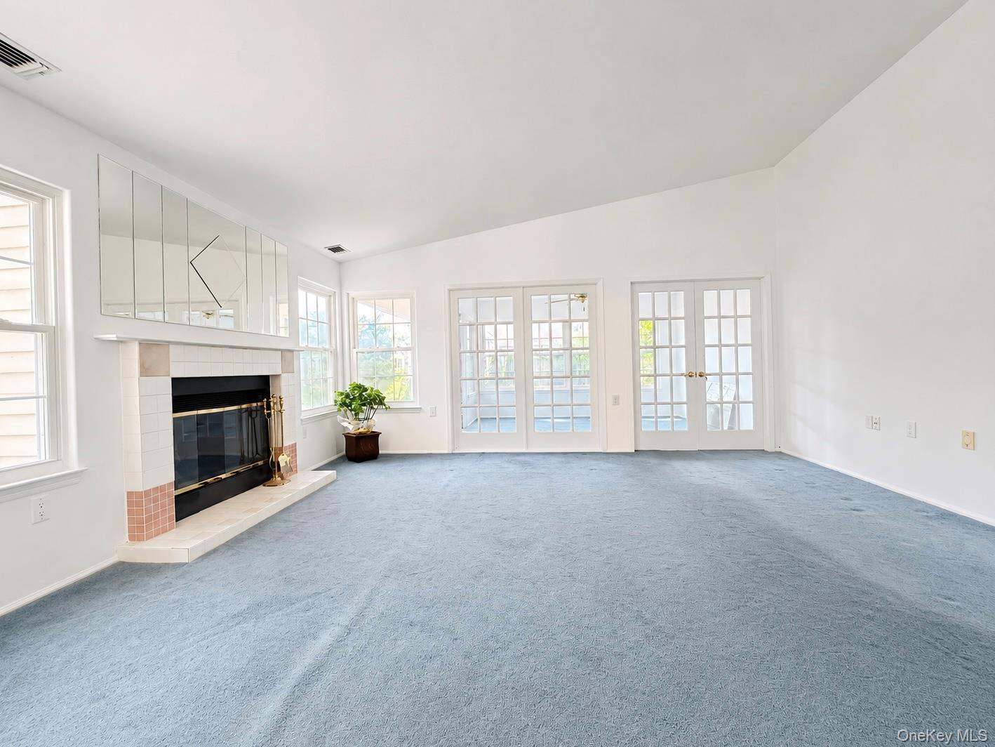 6 Oakdale Court – For Sale photo 4
