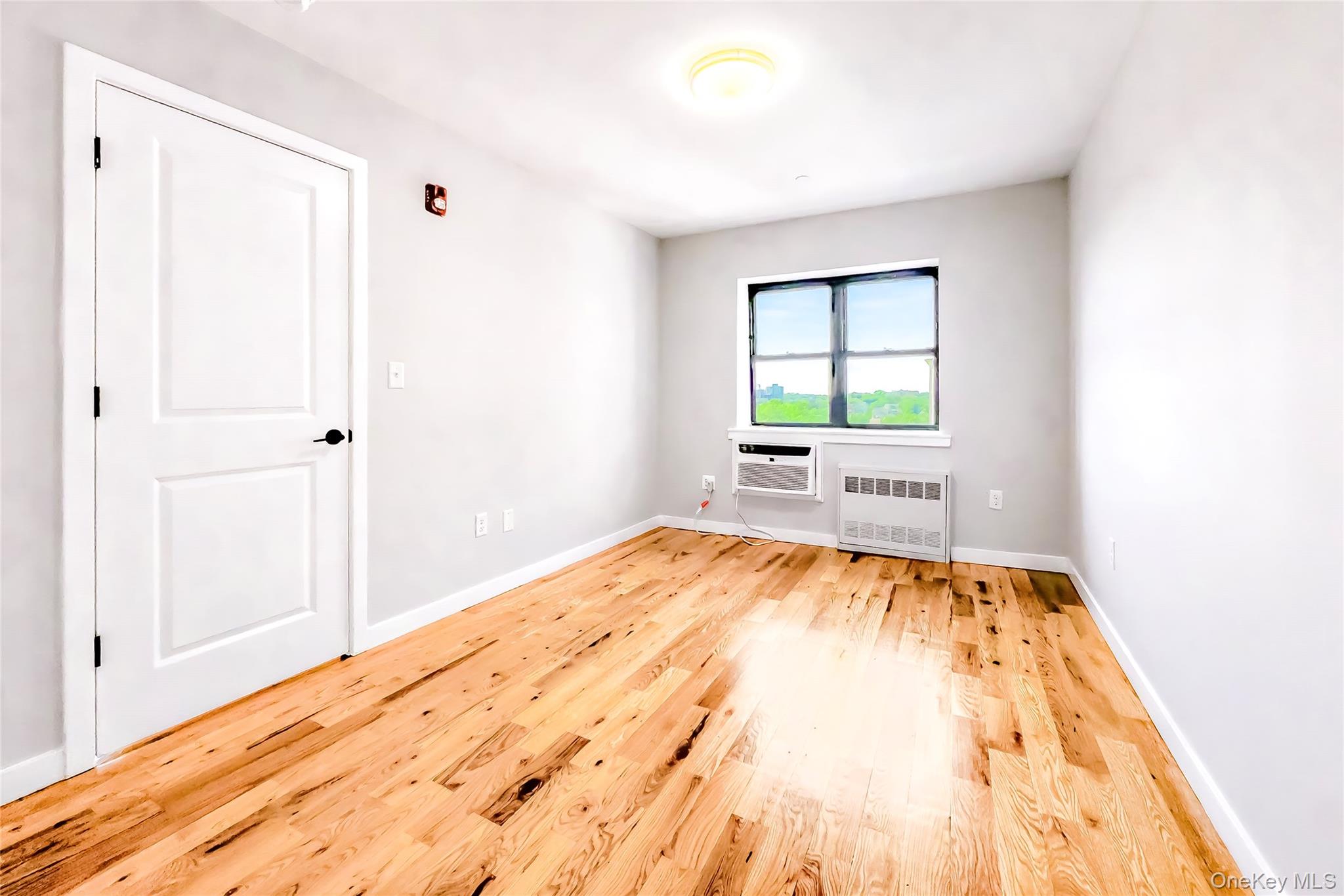 671 Bronx River Road, Unit 6k photo 16