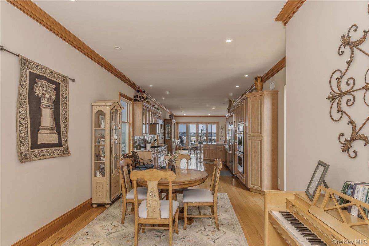 672 Dune Road – For Rent photo 16