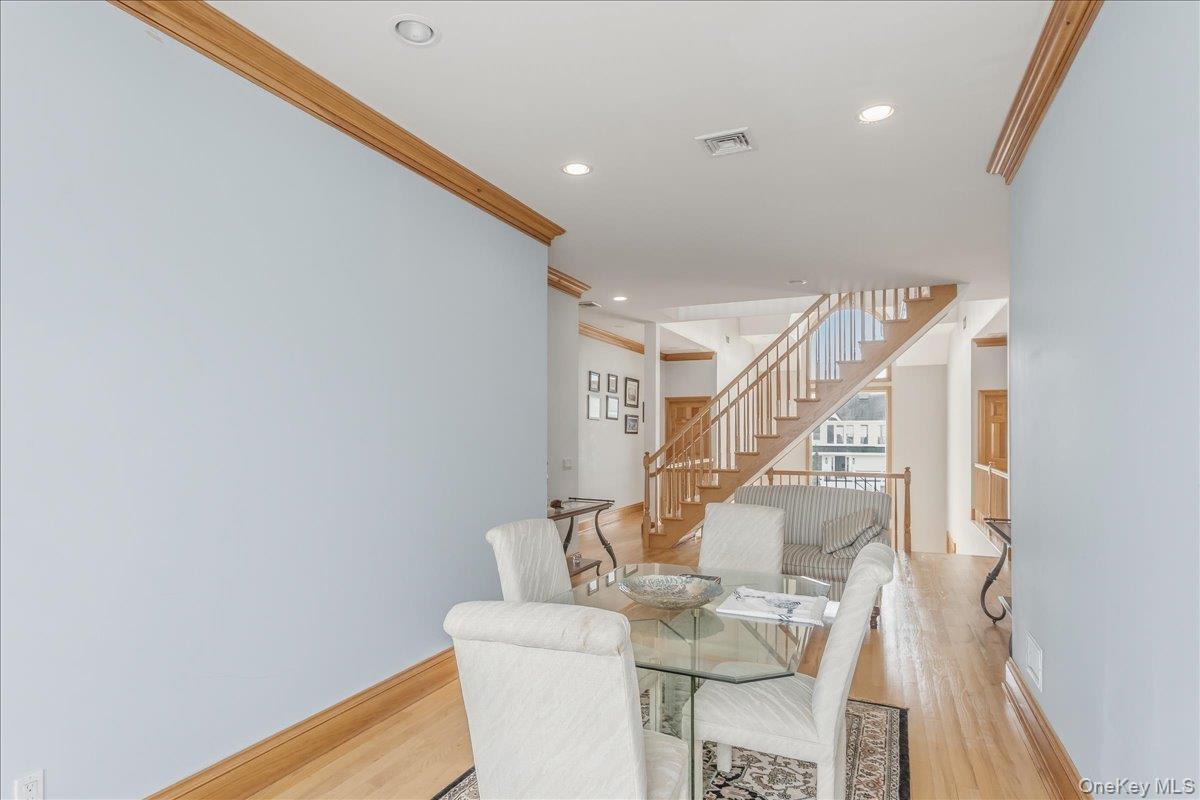 672 Dune Road – For Rent photo 23