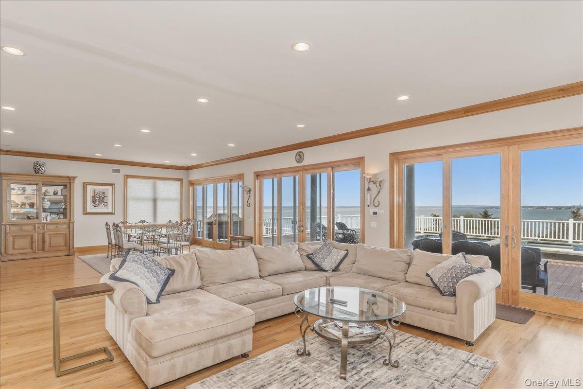 672 Dune Road – For Rent photo 8