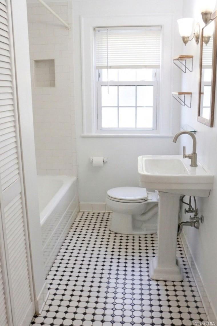 8 Washington Place – For Rent photo 7