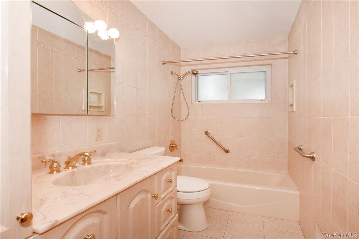 204 Franklin Street – For Sale photo 26