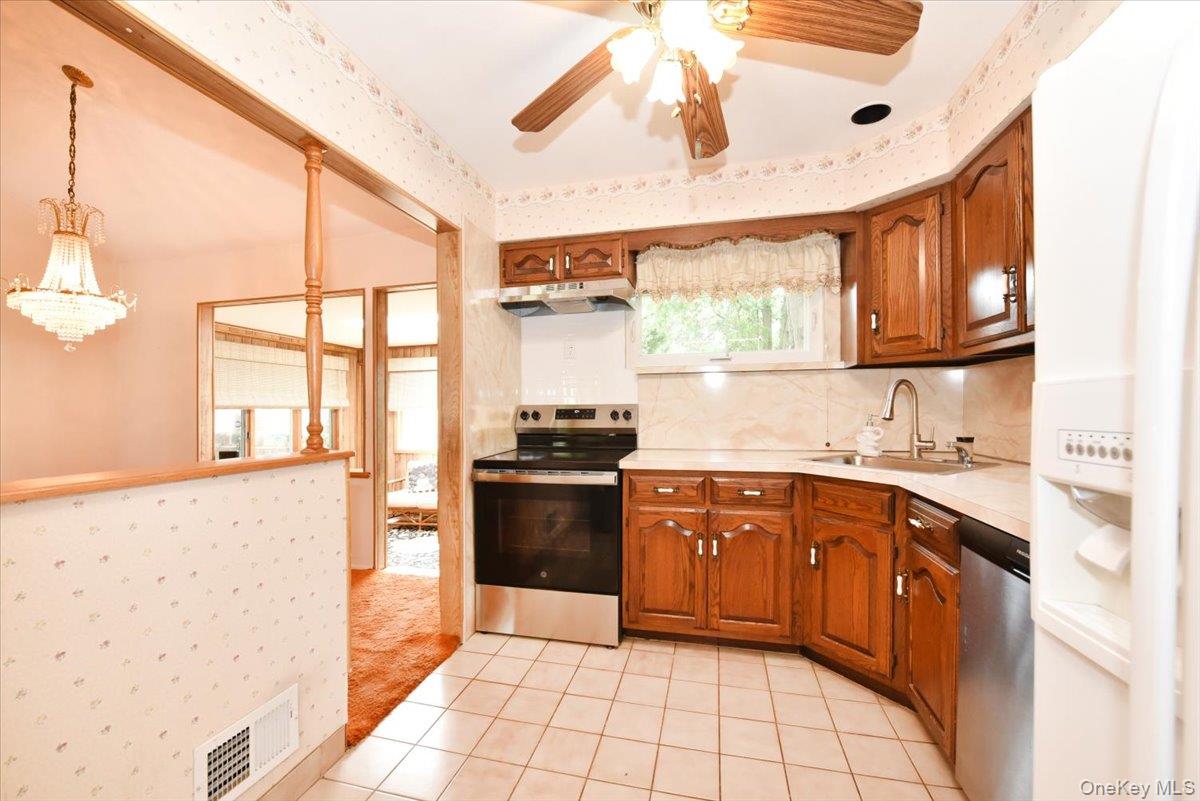 204 Franklin Street – For Sale photo 19