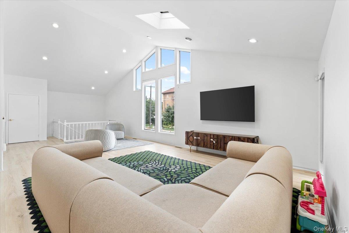 15 Church Street – For Sale photo 5