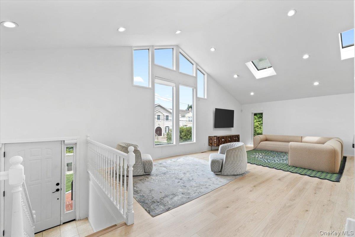 15 Church Street – For Sale photo 4