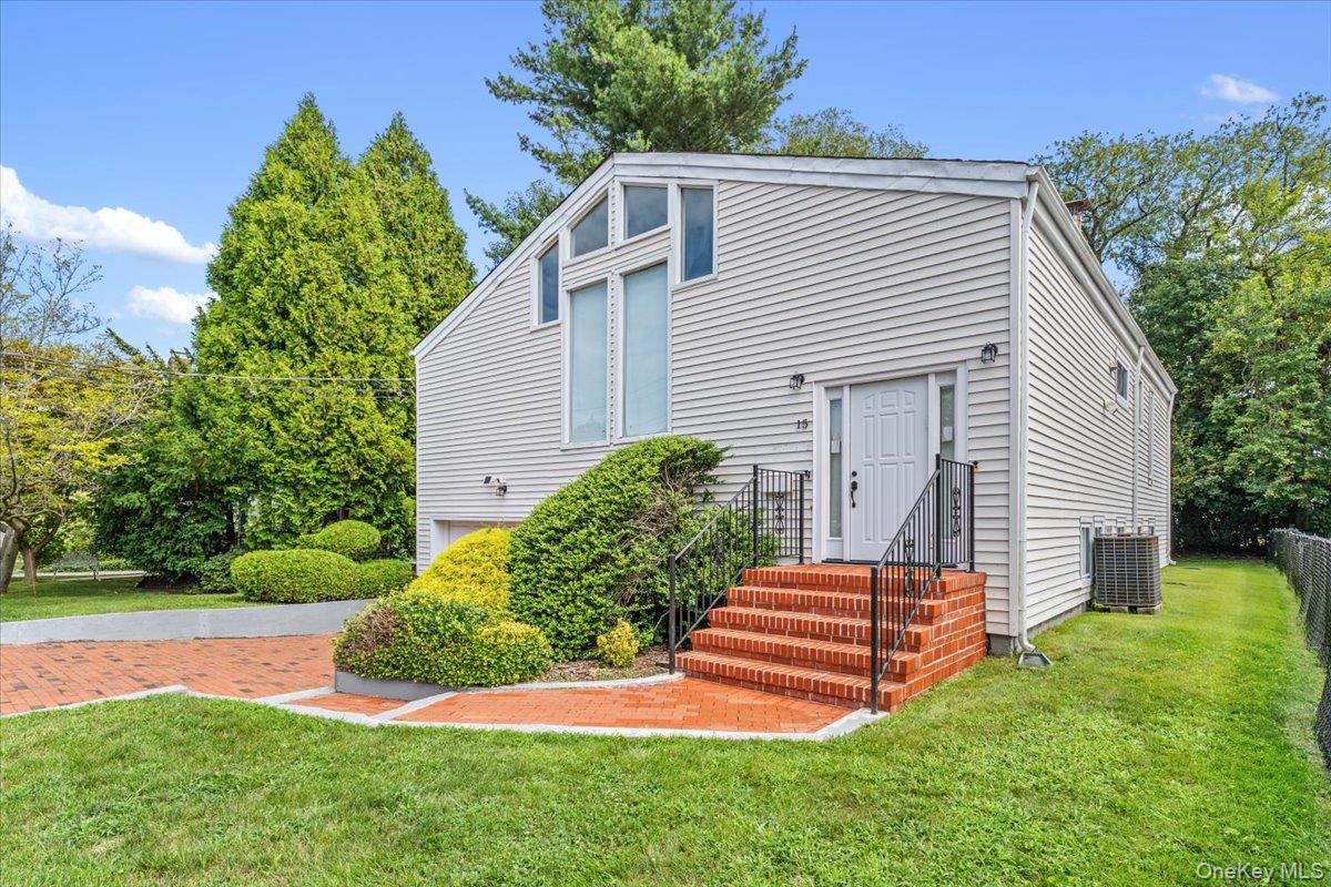 15 Church Street – For Sale photo 2