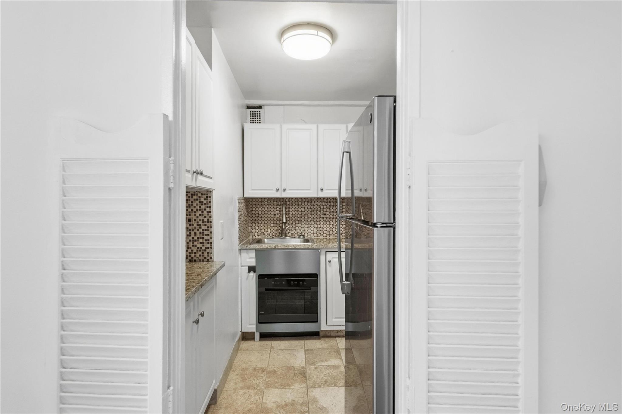 16 Lake Street, Unit 7J photo 17