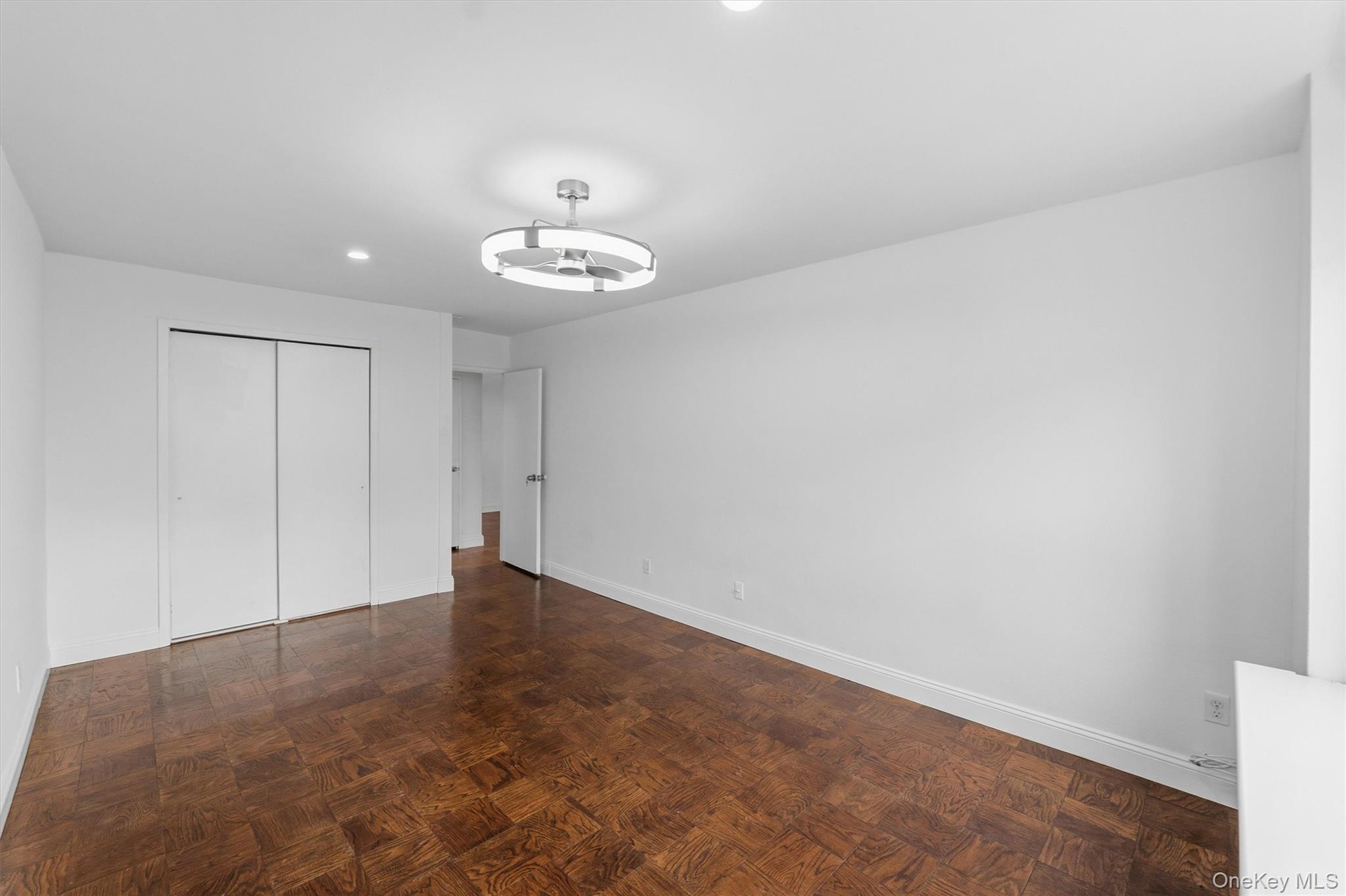 16 Lake Street, Unit 7J photo 22