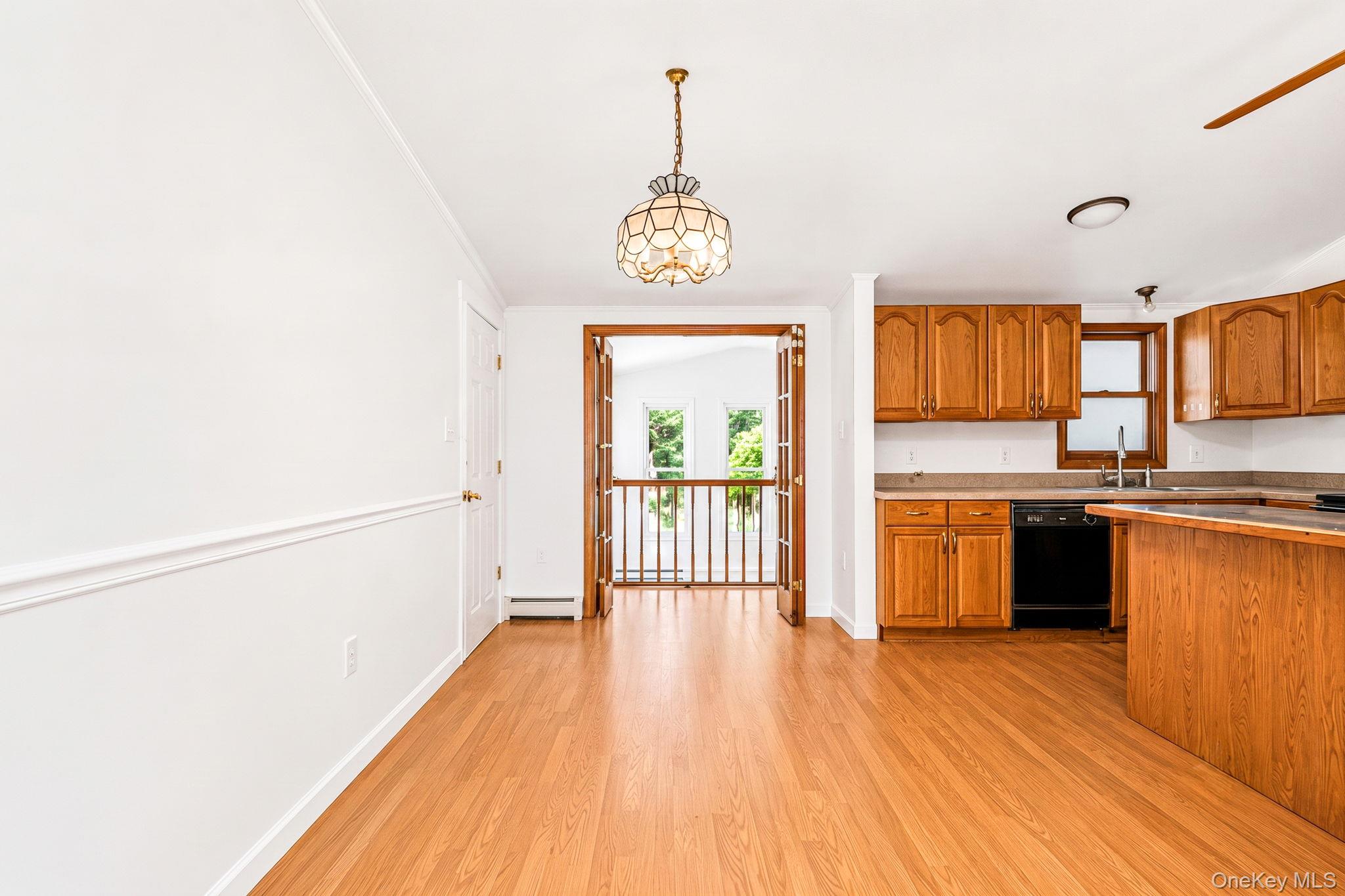 2356 Walnut Avenue – For Sale photo 4