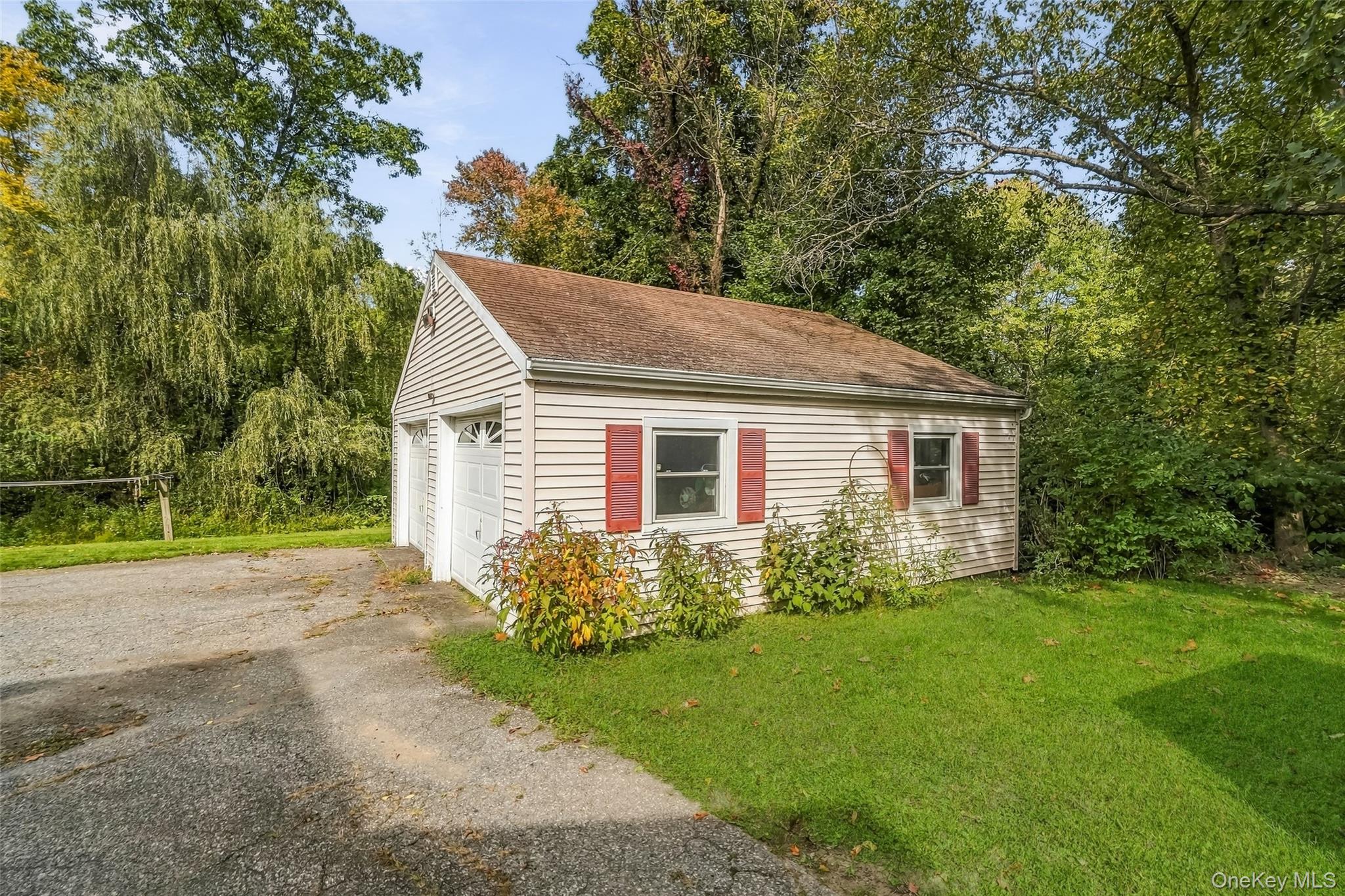 929 Freedom Plains Road – For Sale photo 42