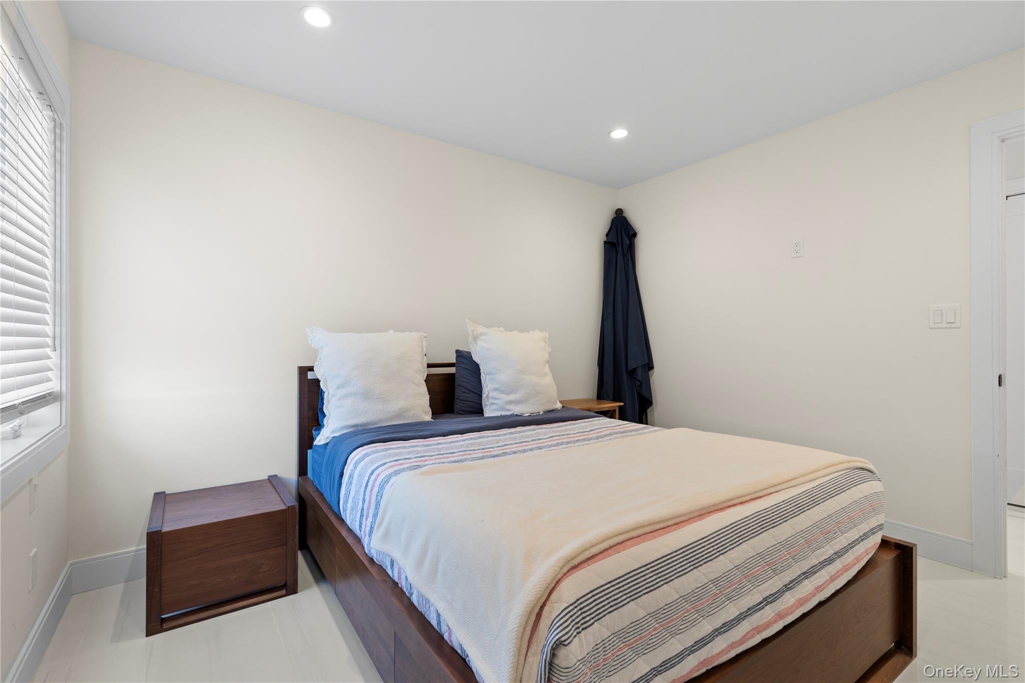 16 Minnesota Avenue – For Rent photo 9