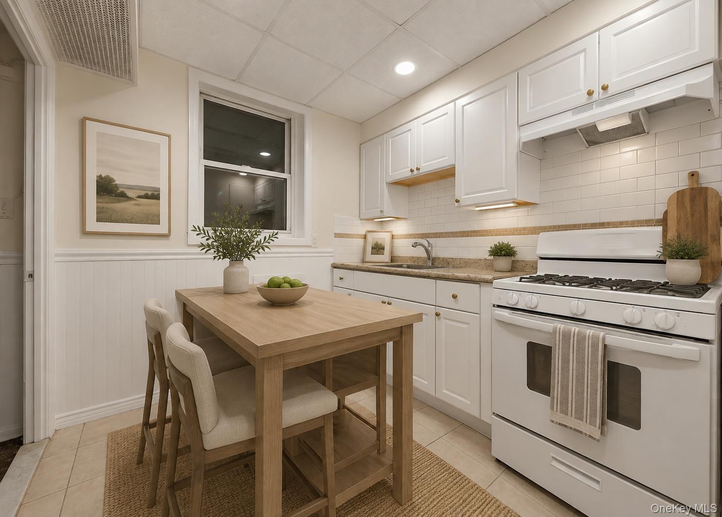5942 164th Street, Unit 1 photo 6